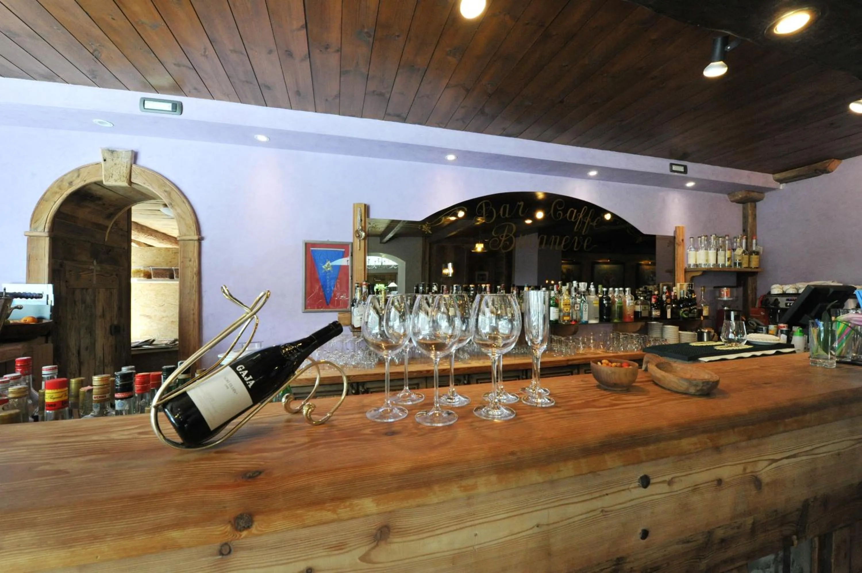 Drinks in Hotel Bucaneve