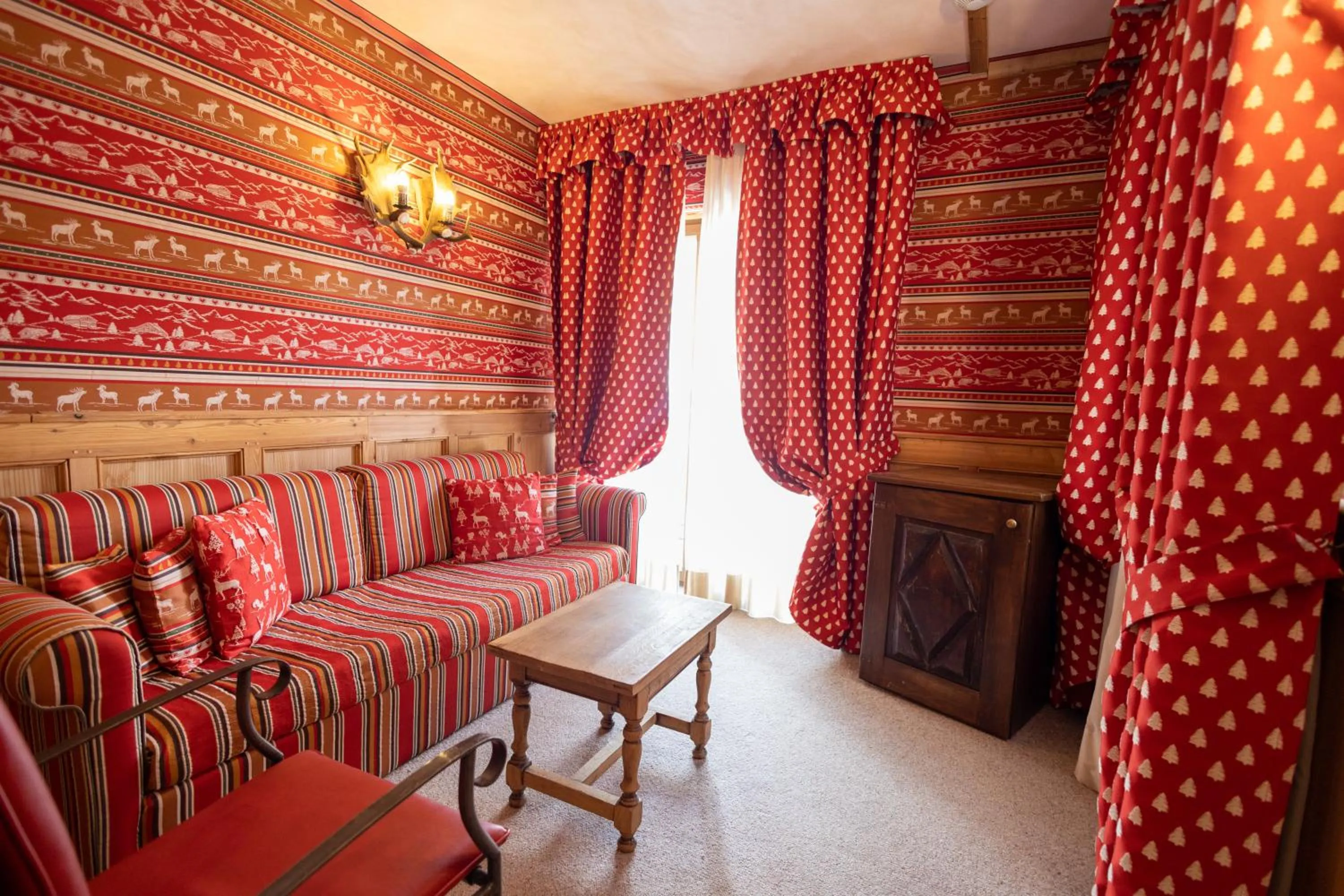 Living room in Hotel Bucaneve