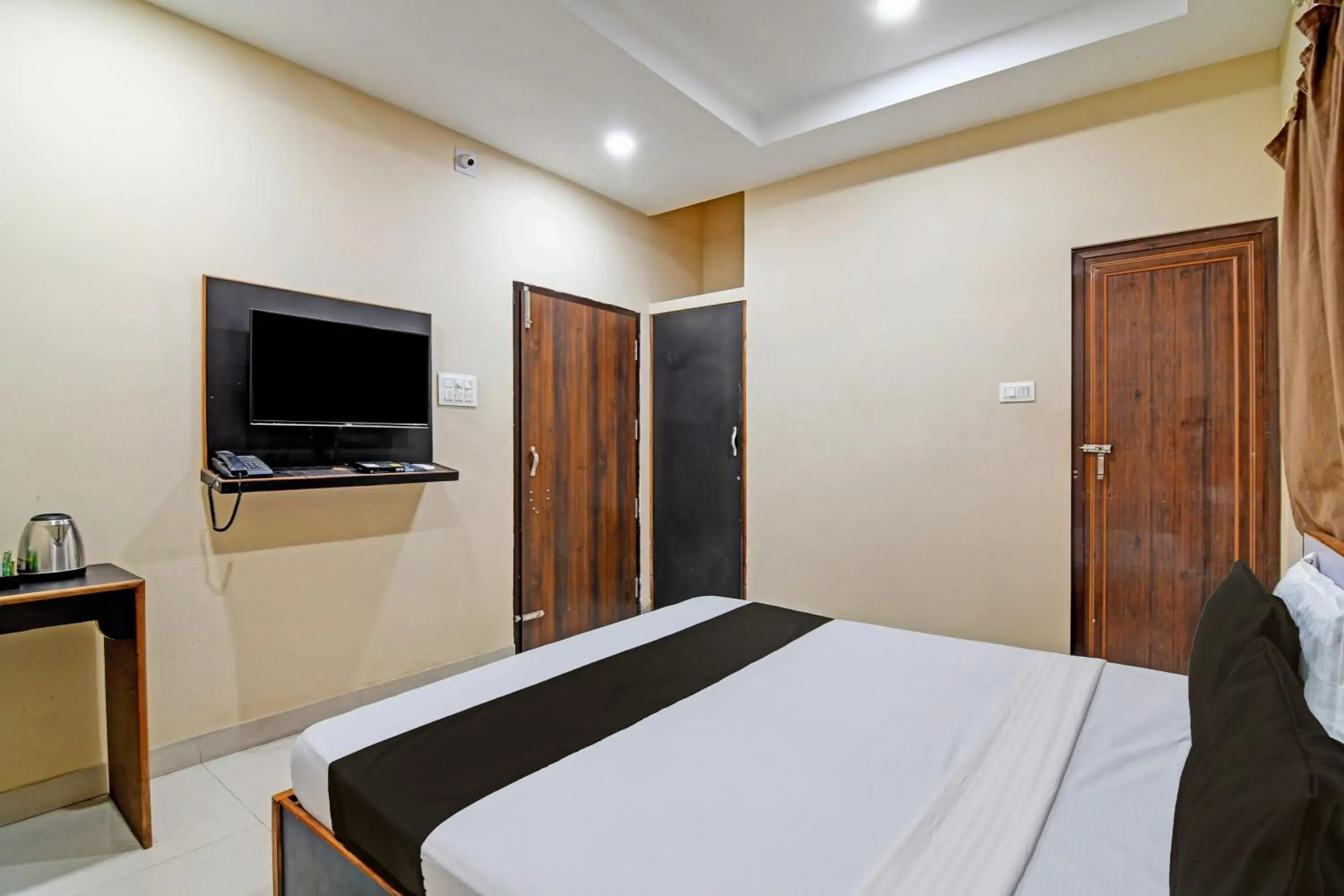 Deluxe Triple Room in Archie Oasis Deluxe Triple Room in Archie Oasis