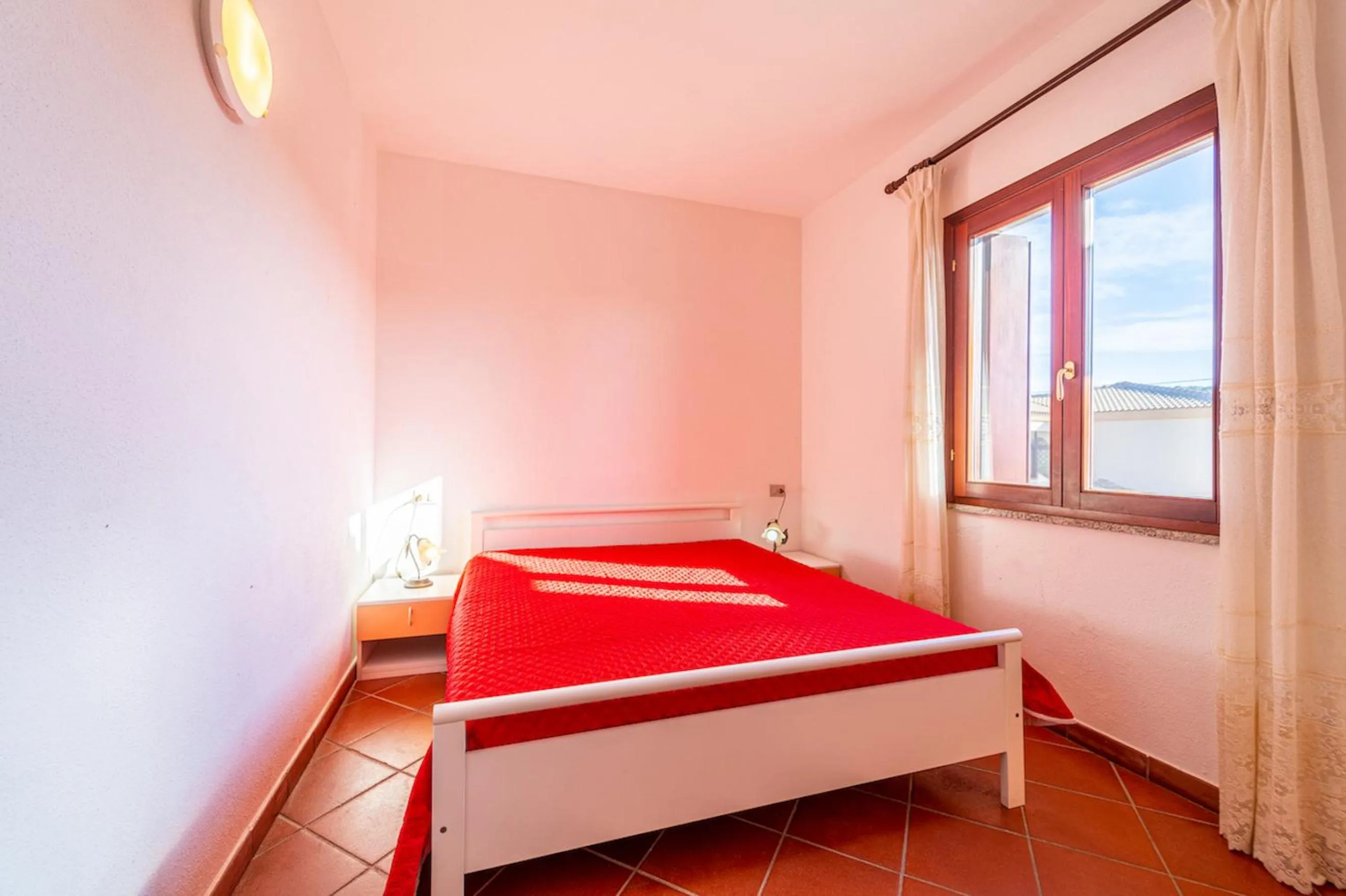Bed in ISS Travel, L'Uddastru Panoramic Apartments - with private outdoor terrace
