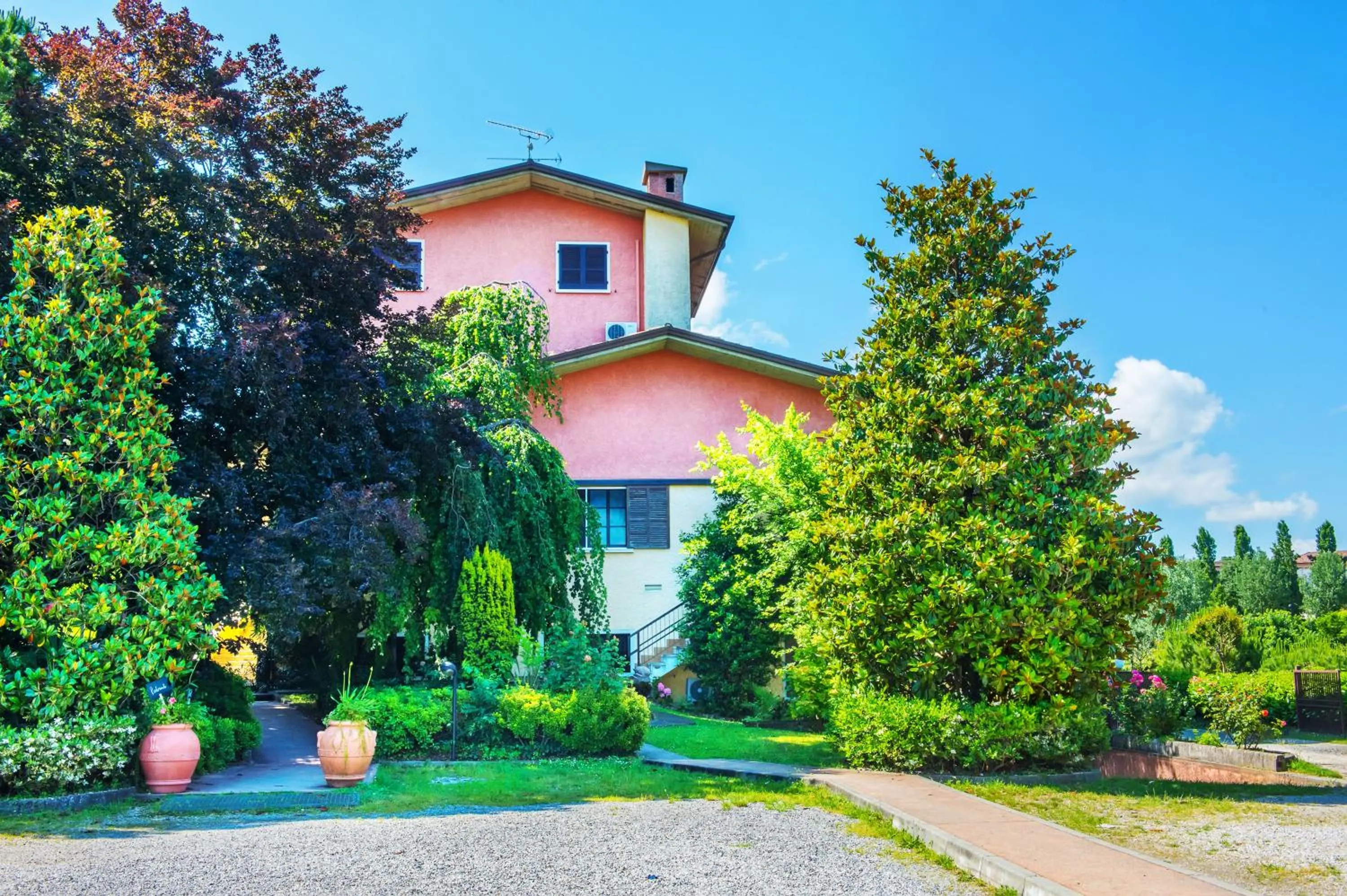 Property building in Hotel Il Castello