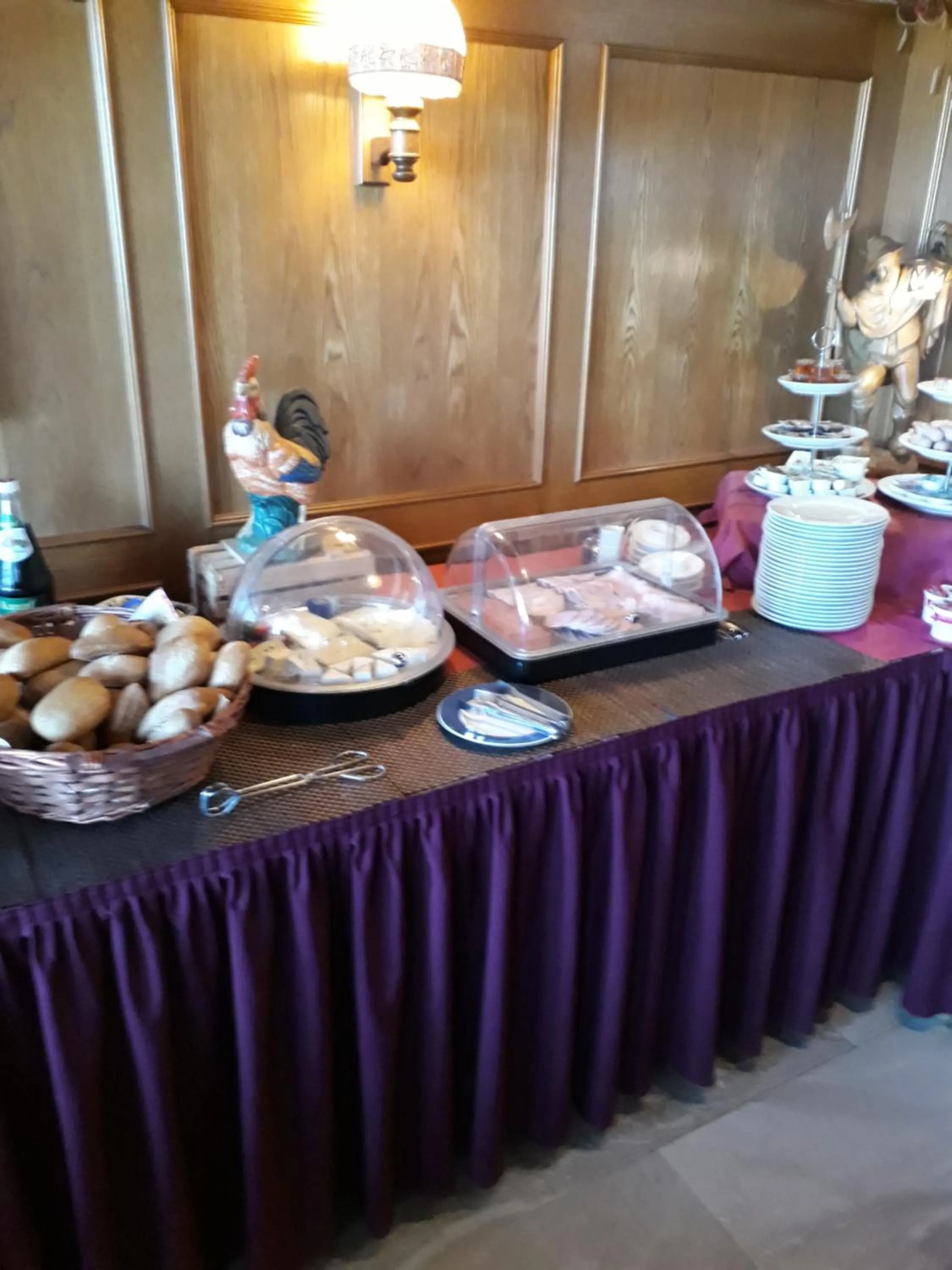 Buffet breakfast in Pension Weinhaus Unger