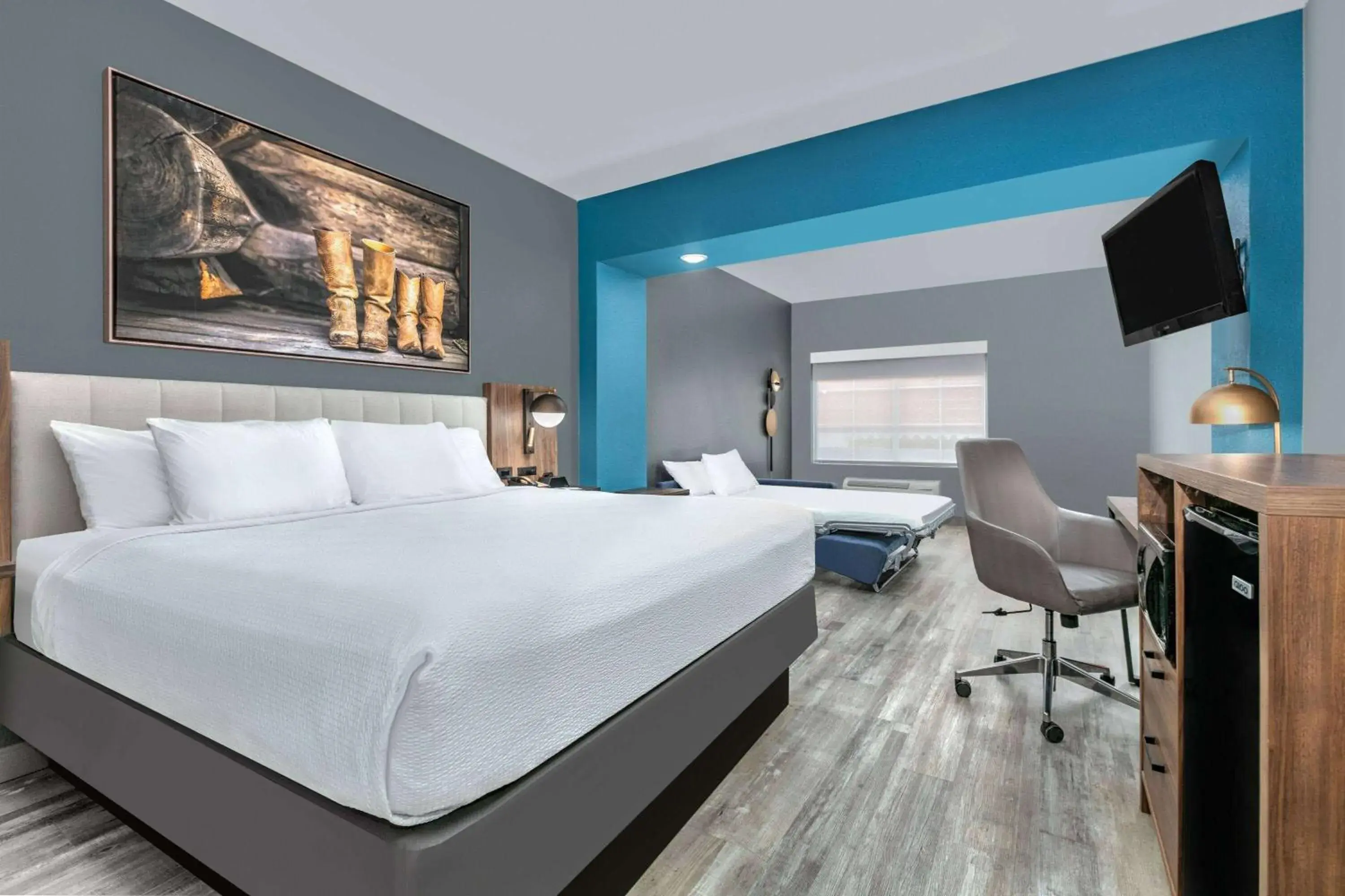 Photo of the whole room in La Quinta by Wyndham Decatur Photo of the whole room in La Quinta by Wyndham Decatur