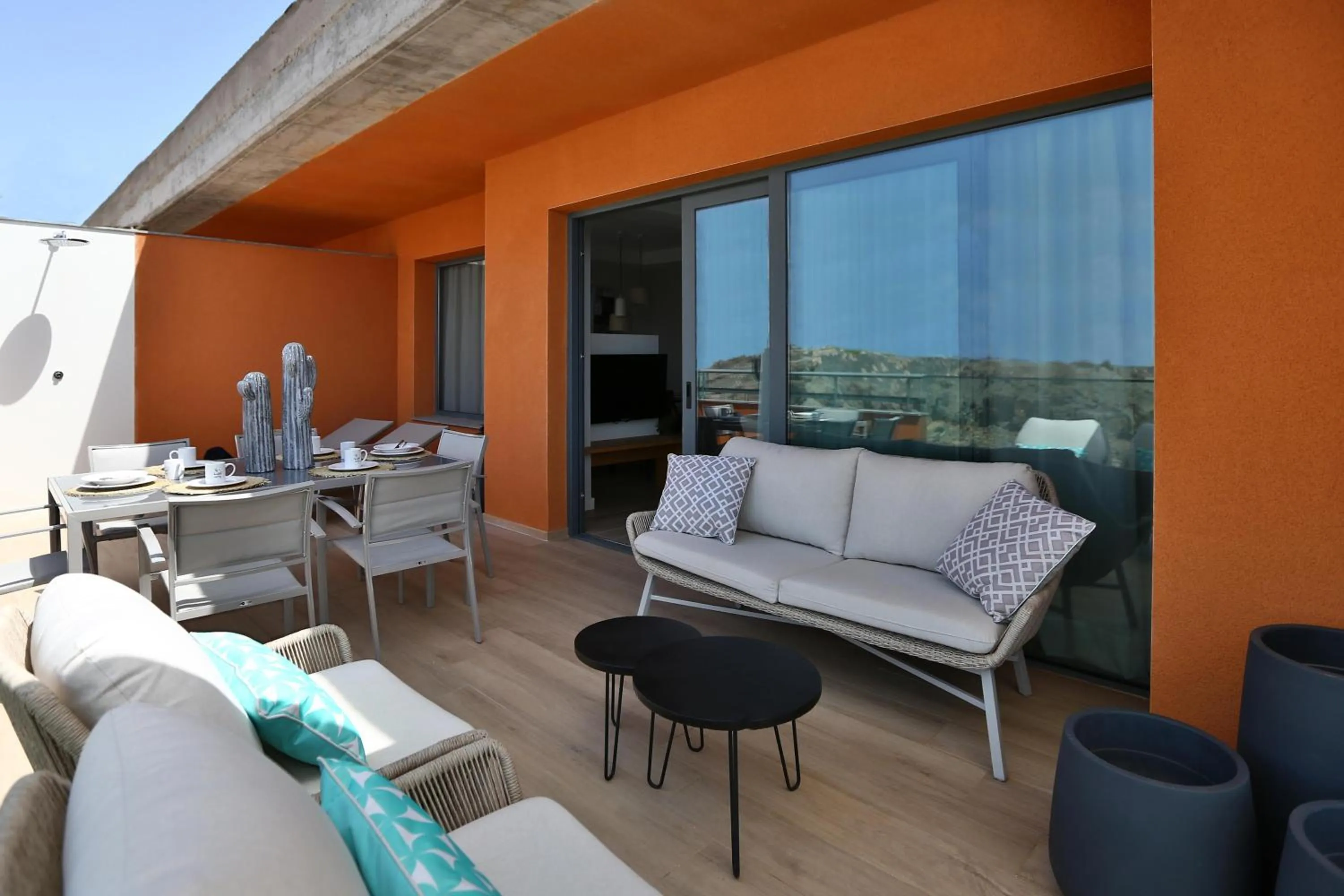 Photo of the whole room in Arguineguín Park By Servatur VV