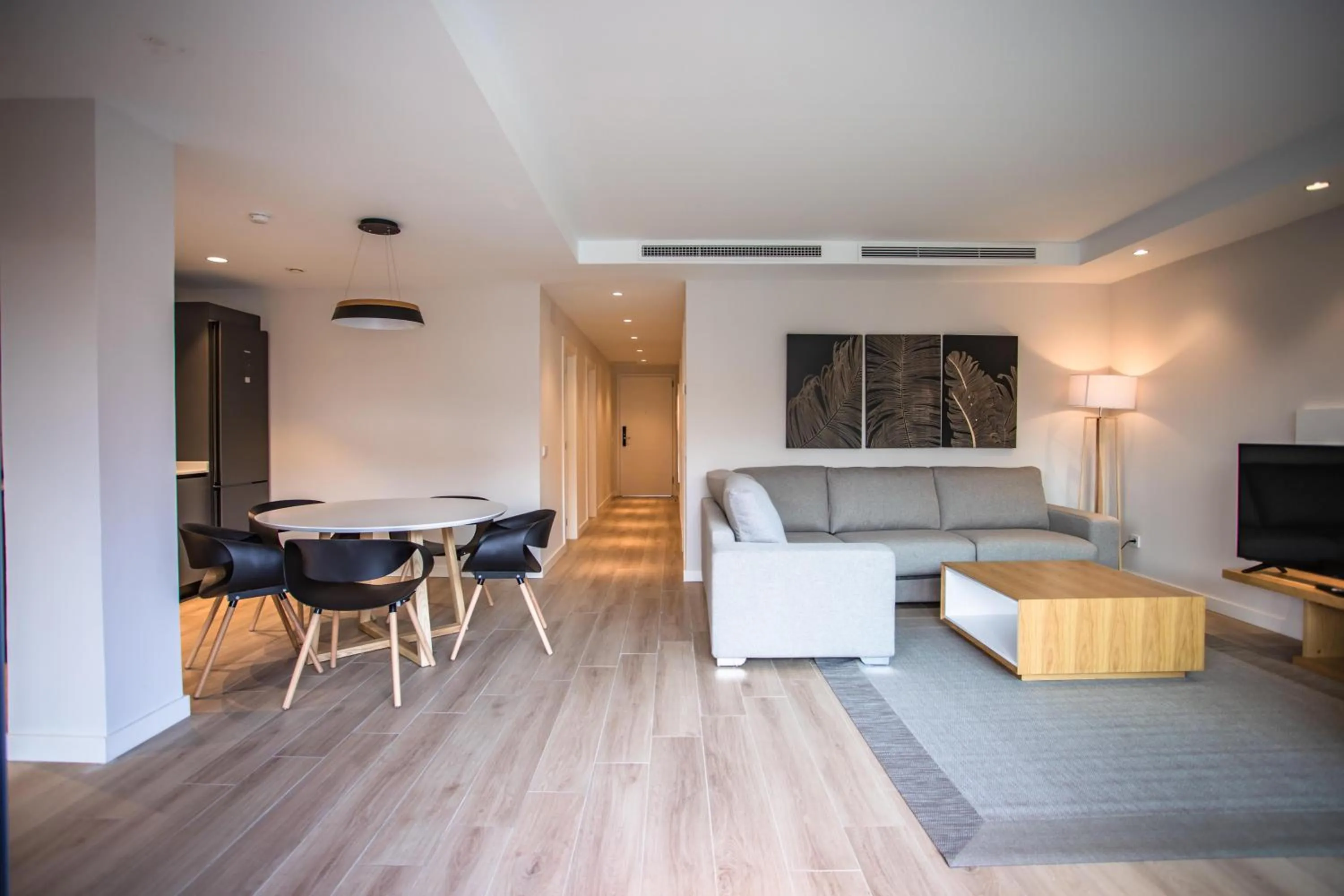 Photo of the whole room in Arguineguín Park By Servatur VV