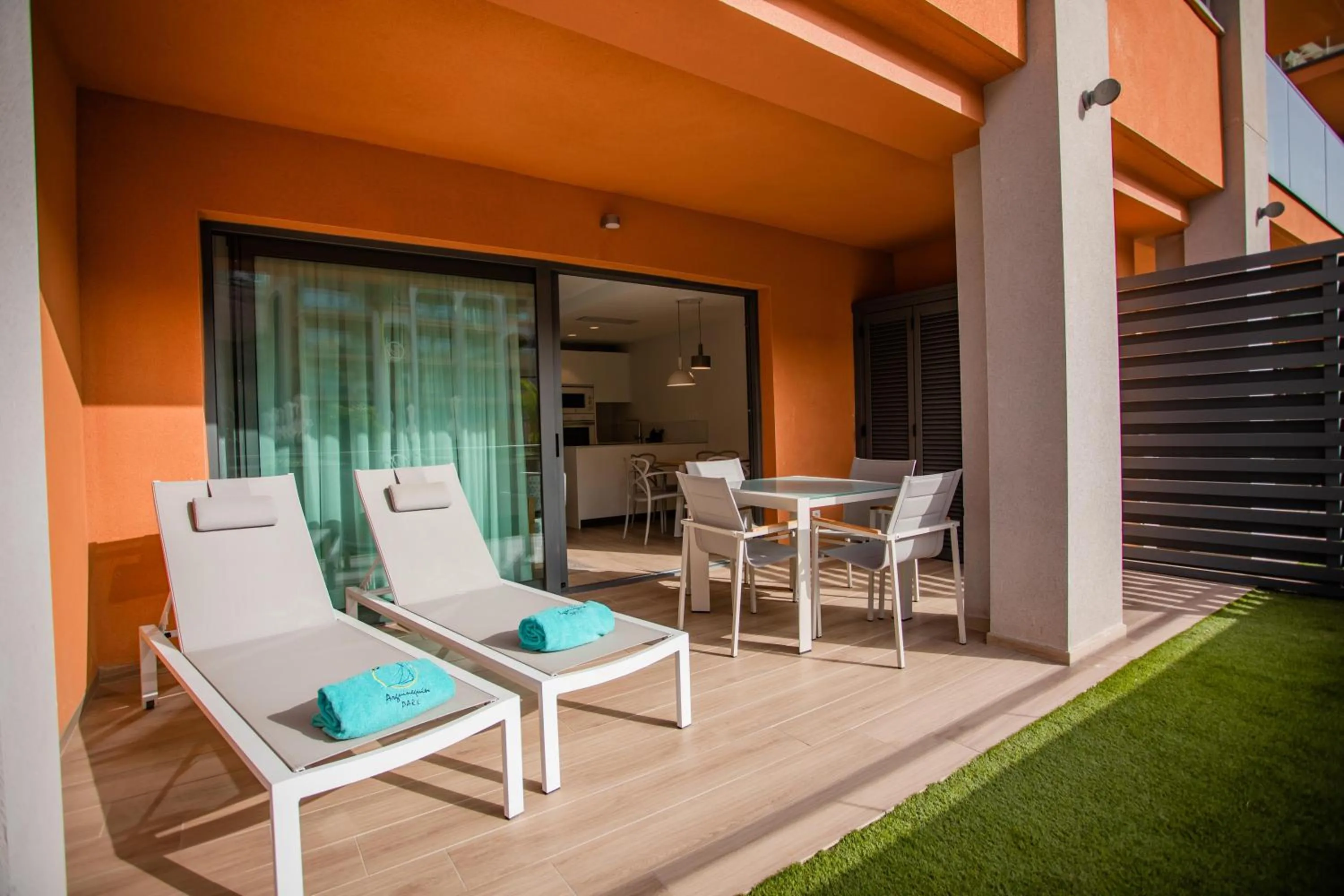 Photo of the whole room in Arguineguín Park By Servatur VV