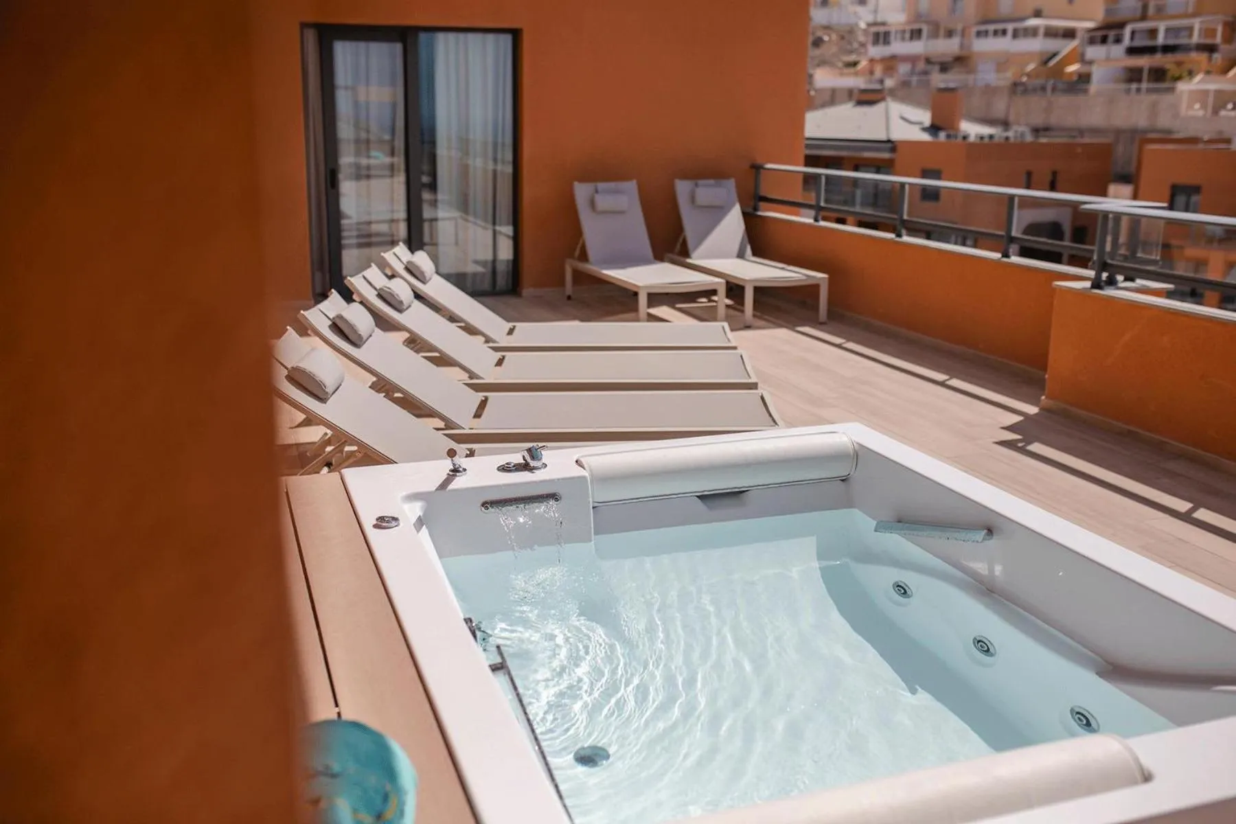 Photo of the whole room in Arguineguín Park By Servatur VV