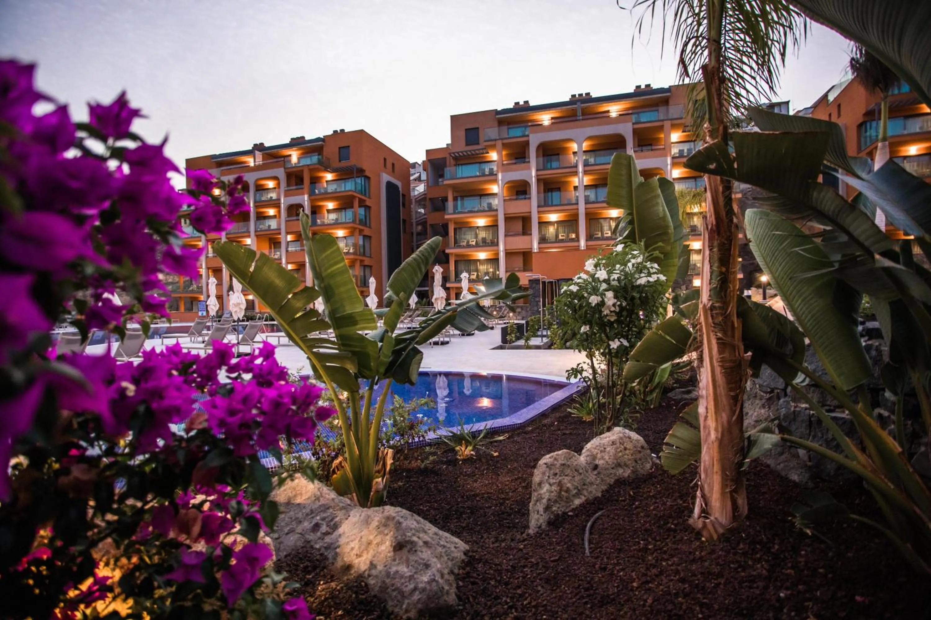 Property building in Arguineguín Park By Servatur VV