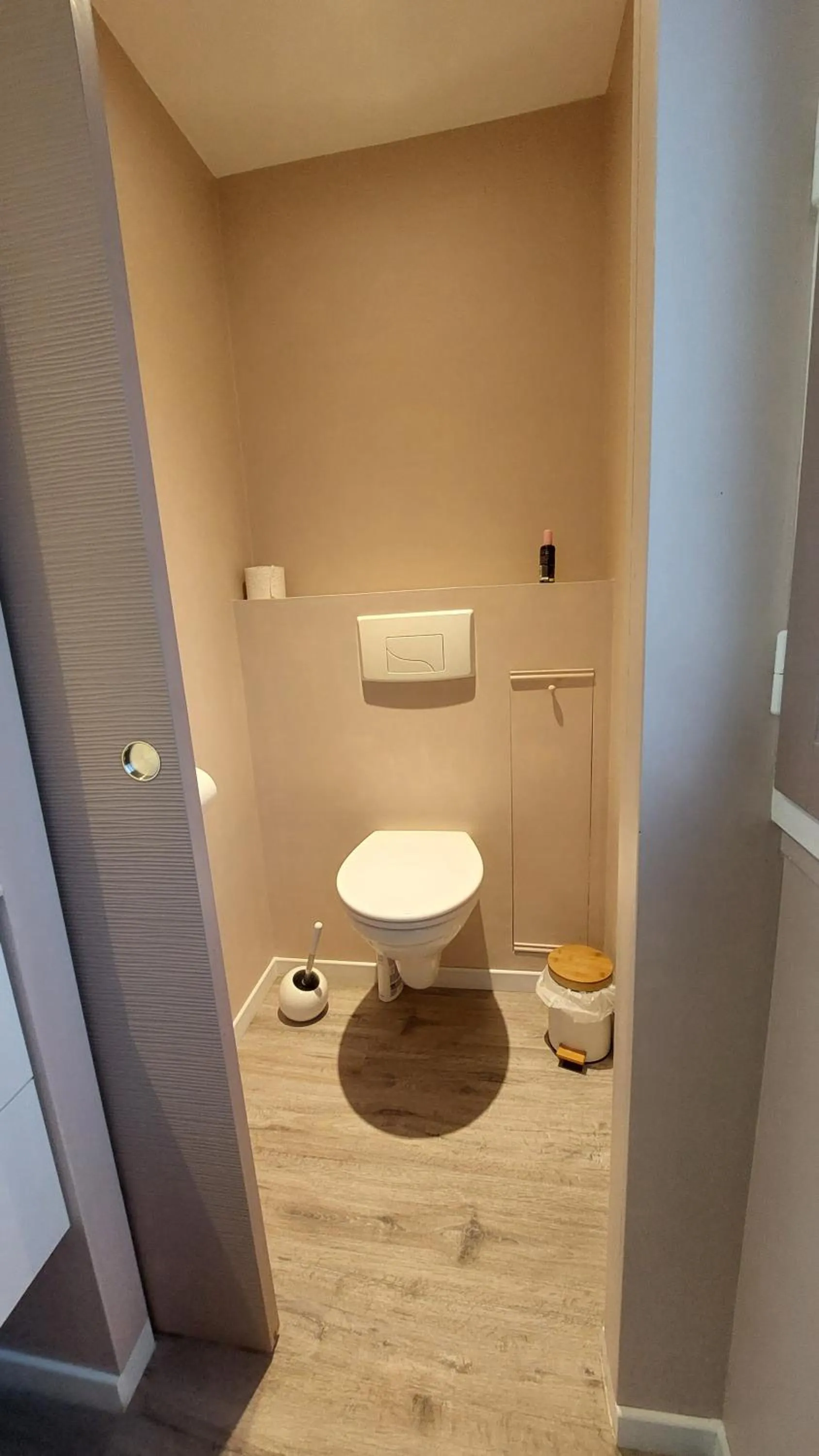 Toilet in Le petit nid douillet