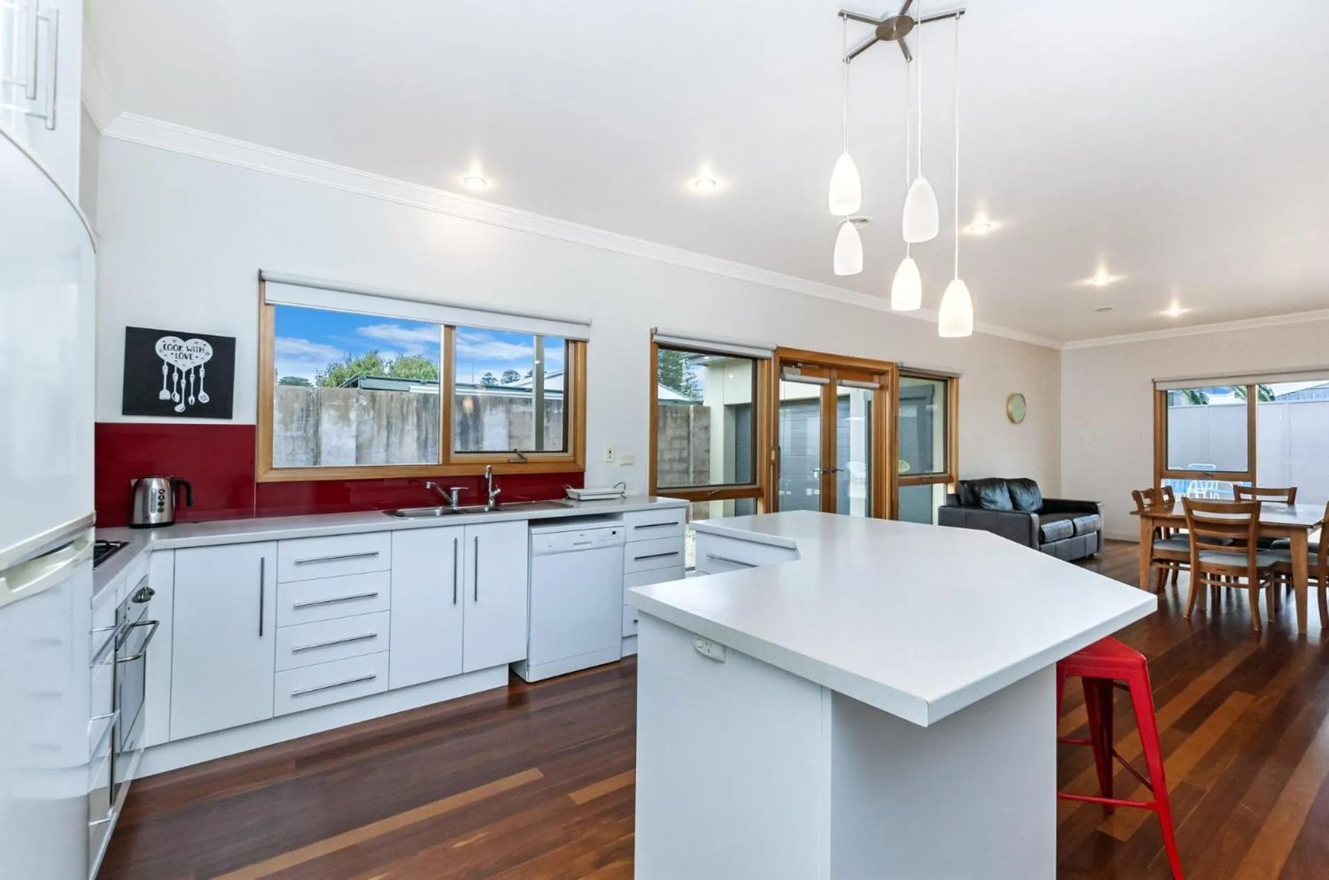 Kitchen or kitchenette in Linsdale