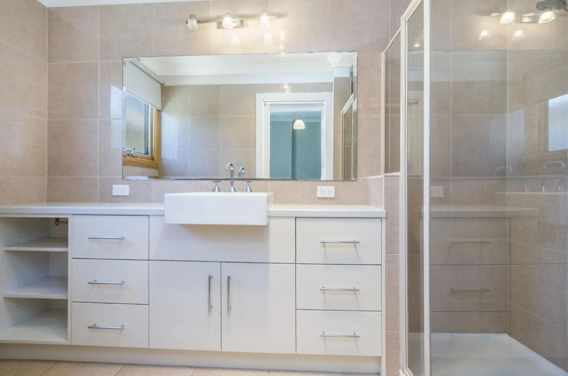 Bathroom in Linsdale
