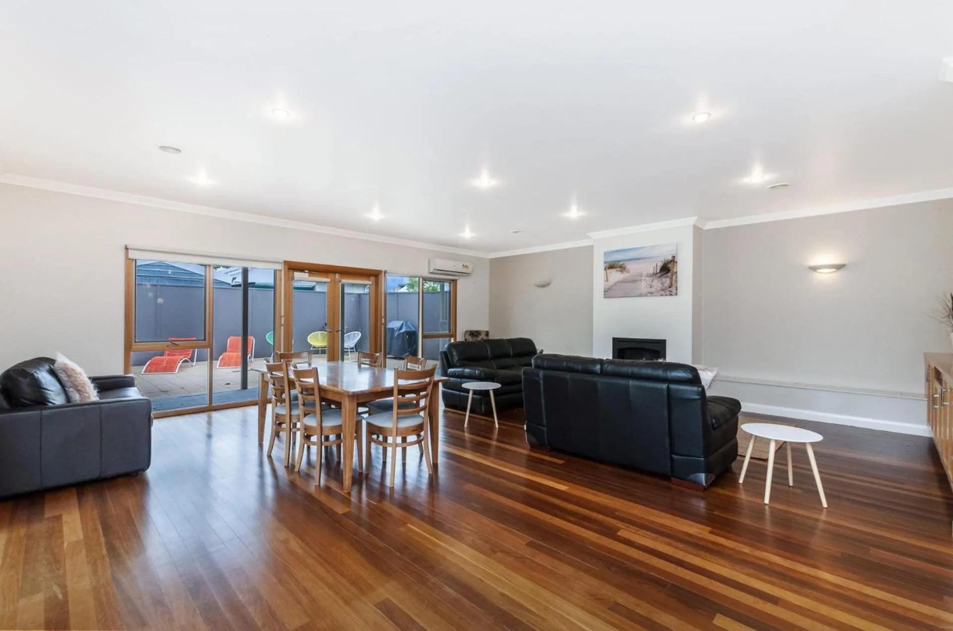 Living room in Linsdale