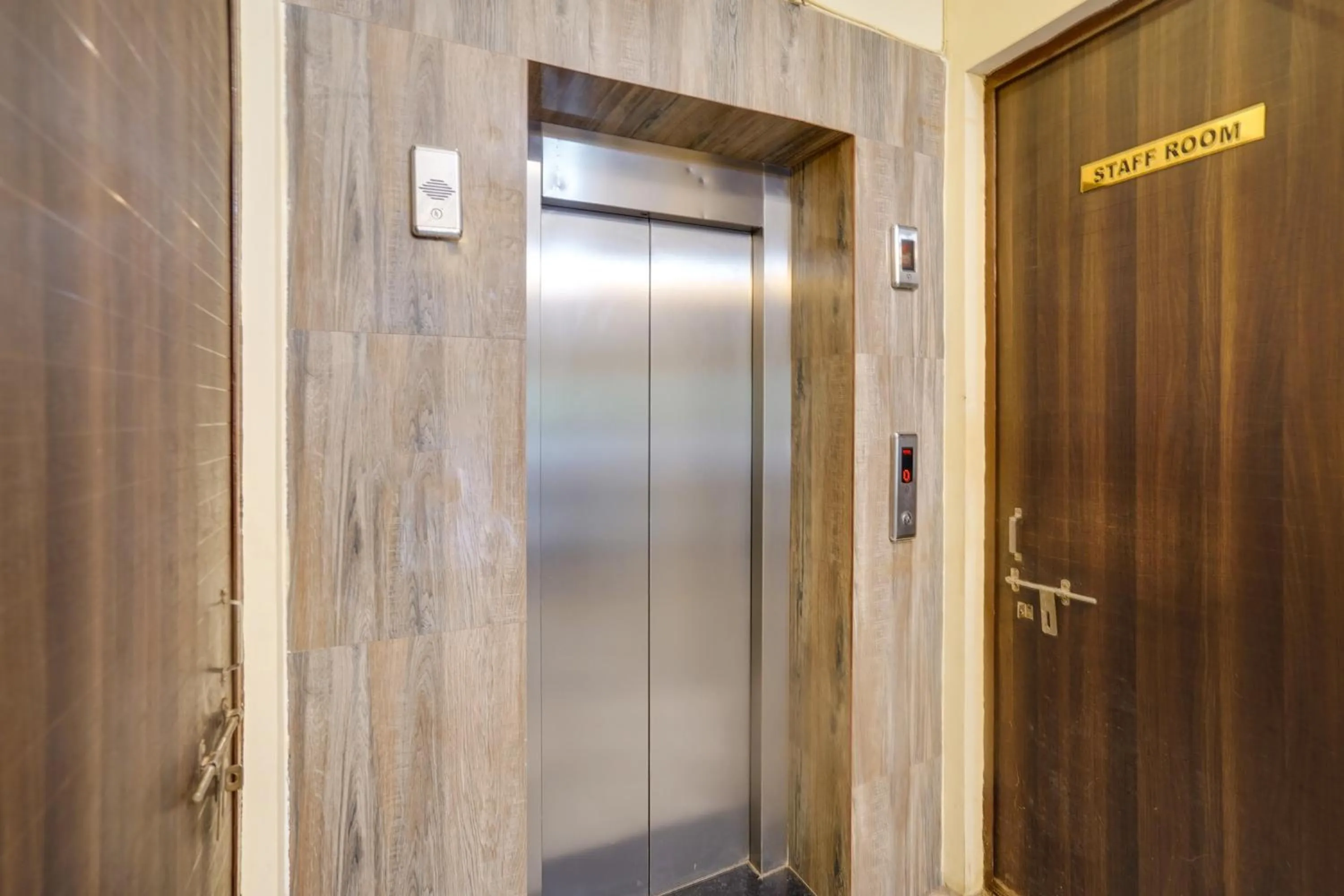 Other in Super Collection O Rajapur Circuit House