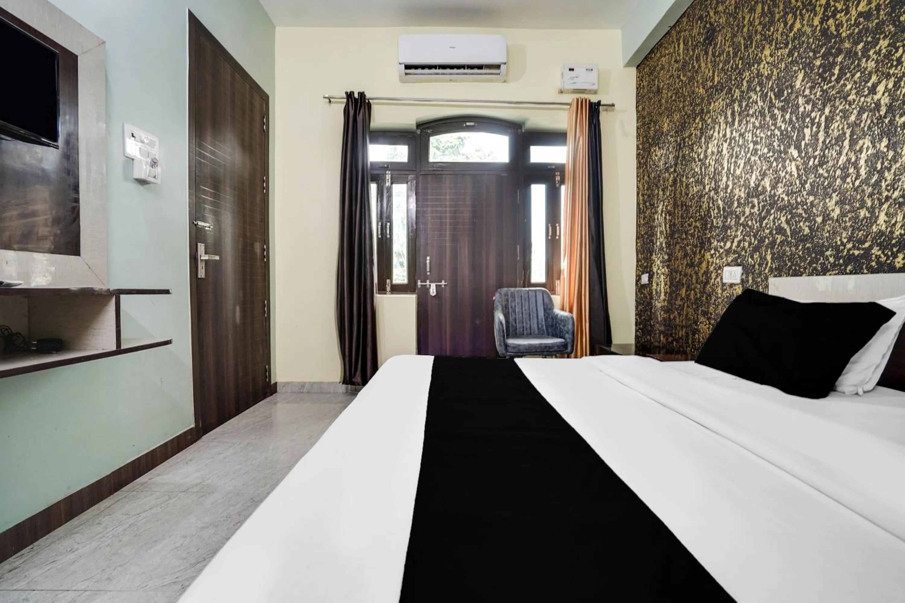 Bedroom, Bed in Super Collection O Rajapur Circuit House