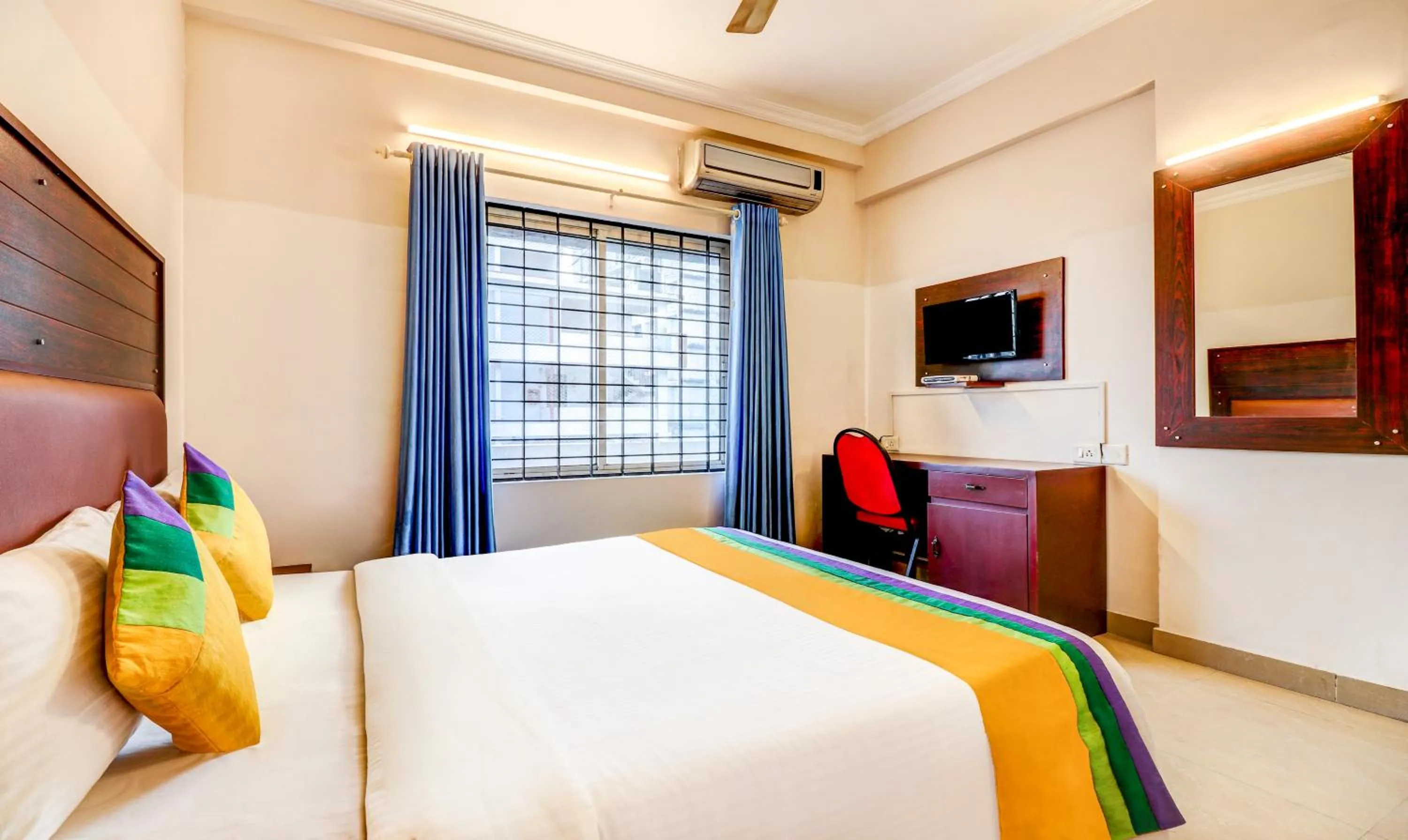 Bedroom, Bed in Itsy Hotels Ammu Regency