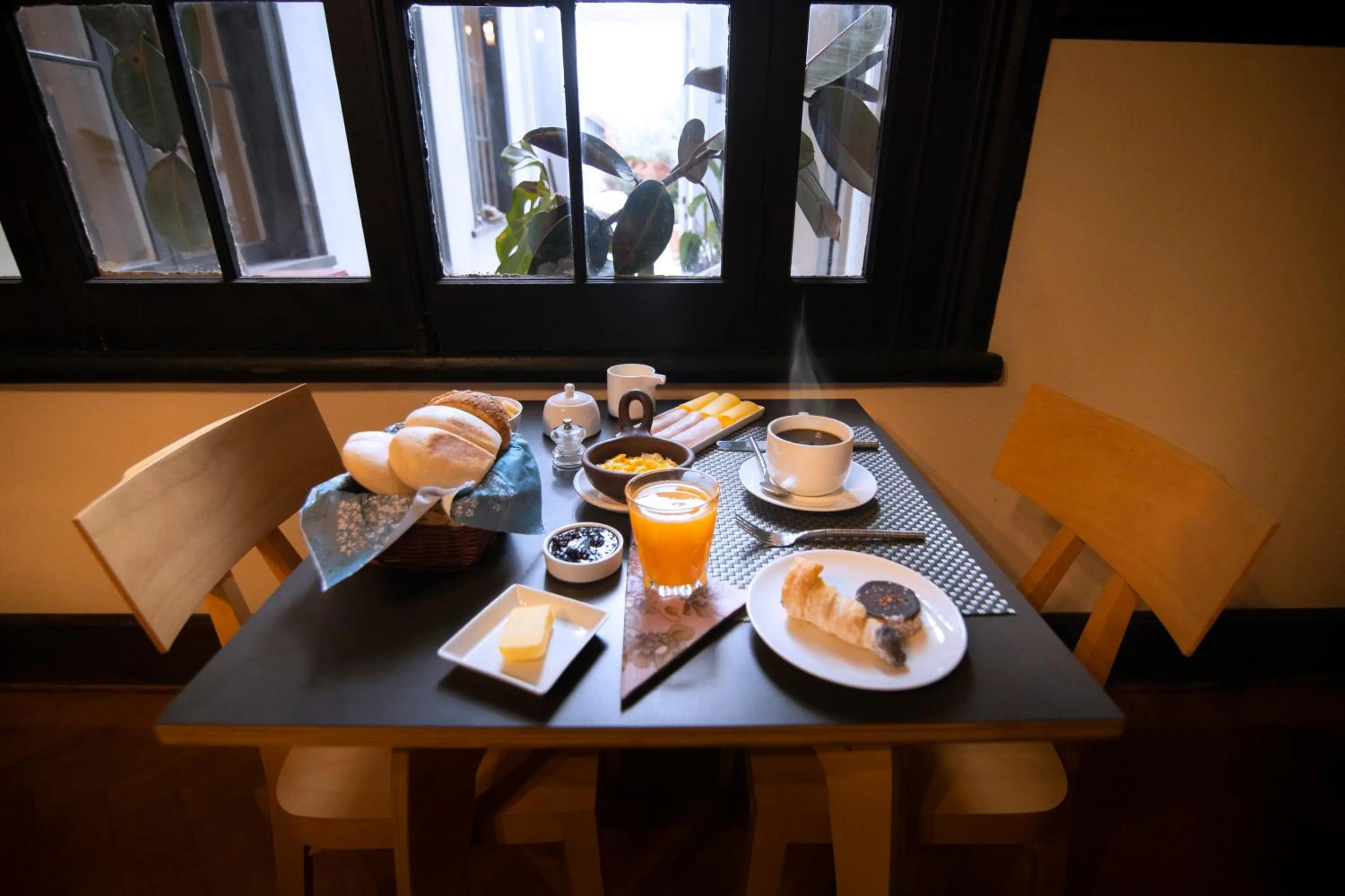 Dining area in New Voga Hotel Boutique