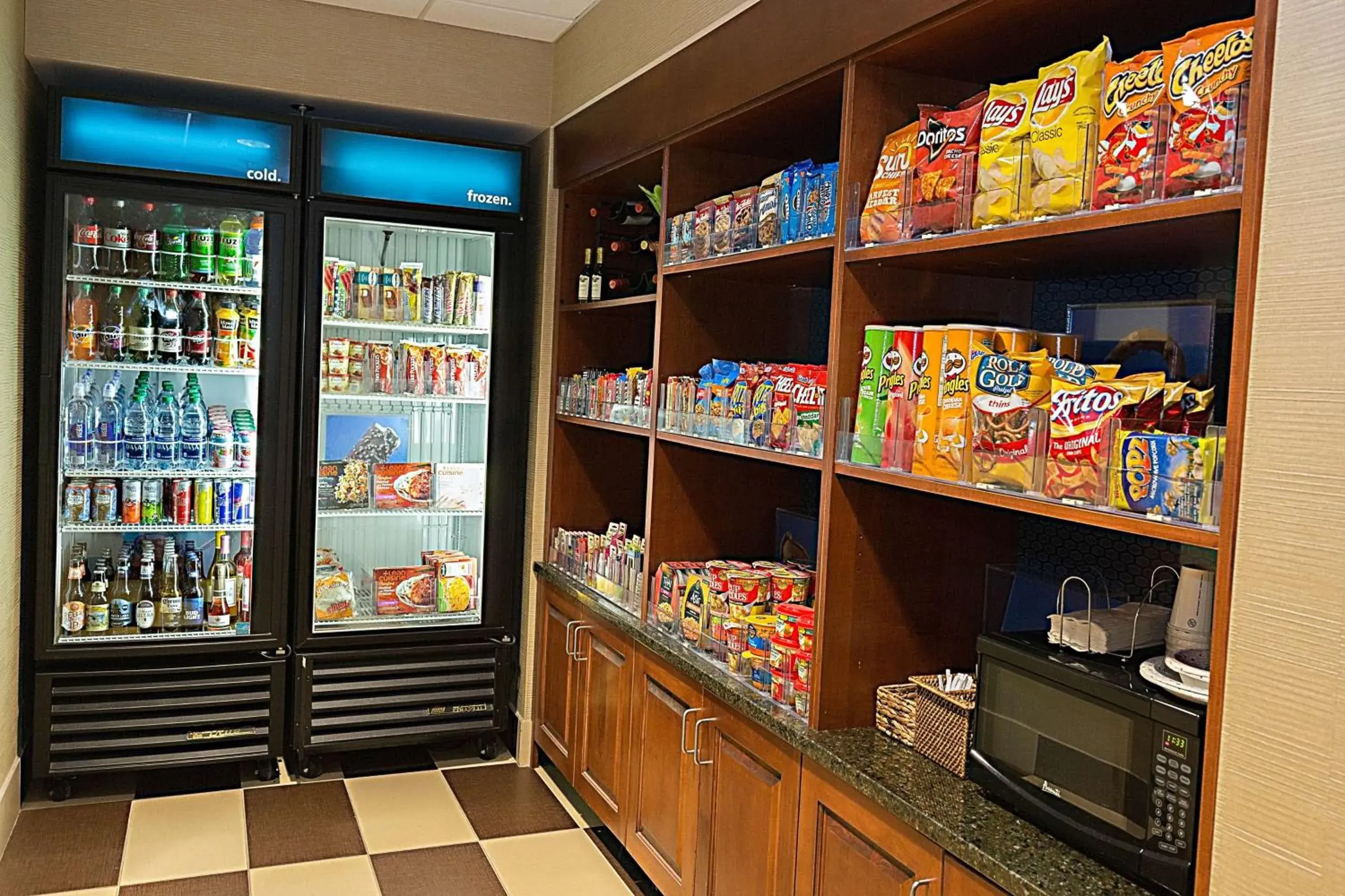 Restaurant/places to eat in Hampton Inn & Suites Jacksonville Restaurant/places to eat in Hampton Inn & Suites Jacksonville