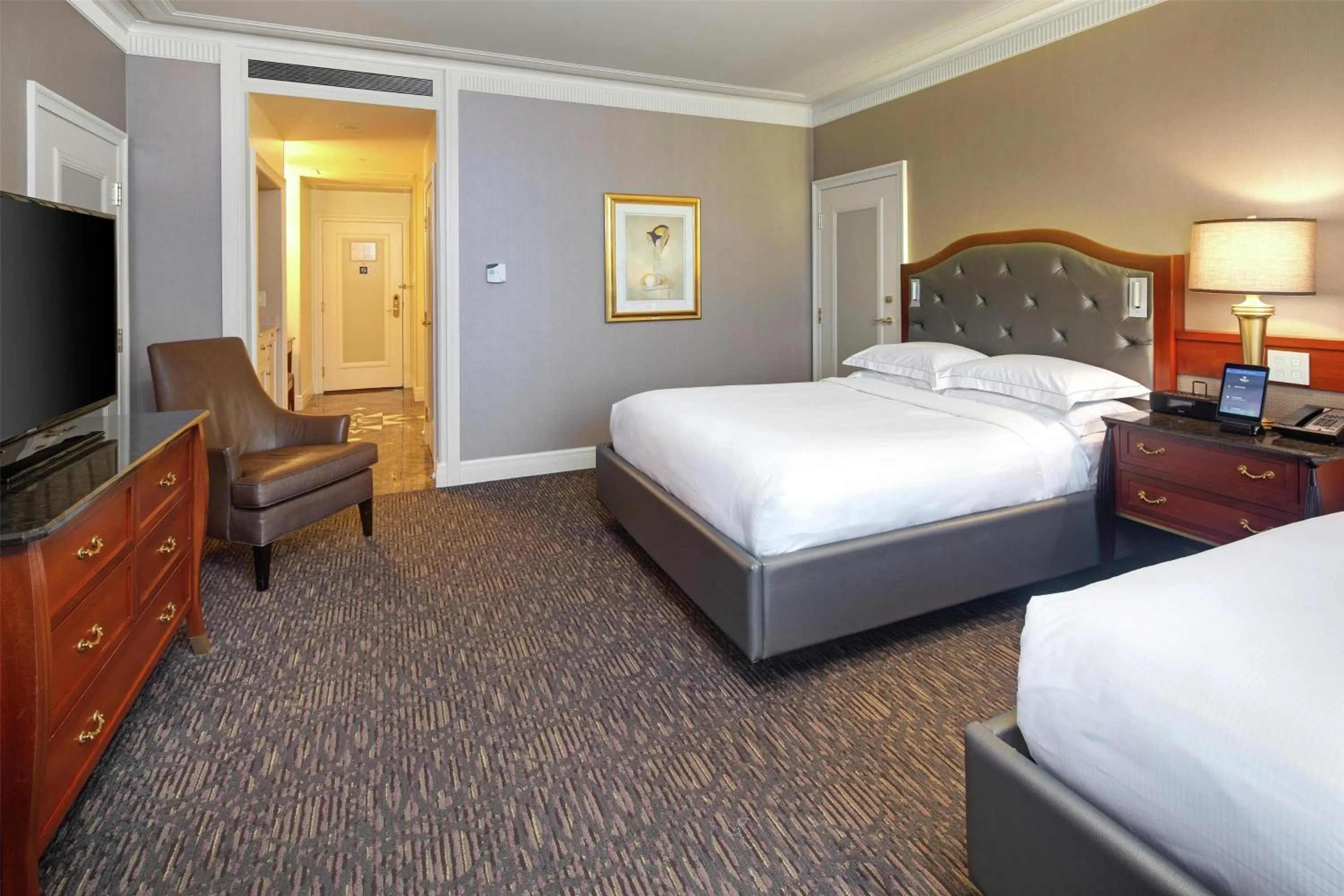 Bedroom, Bed in Hilton Lac-Leamy