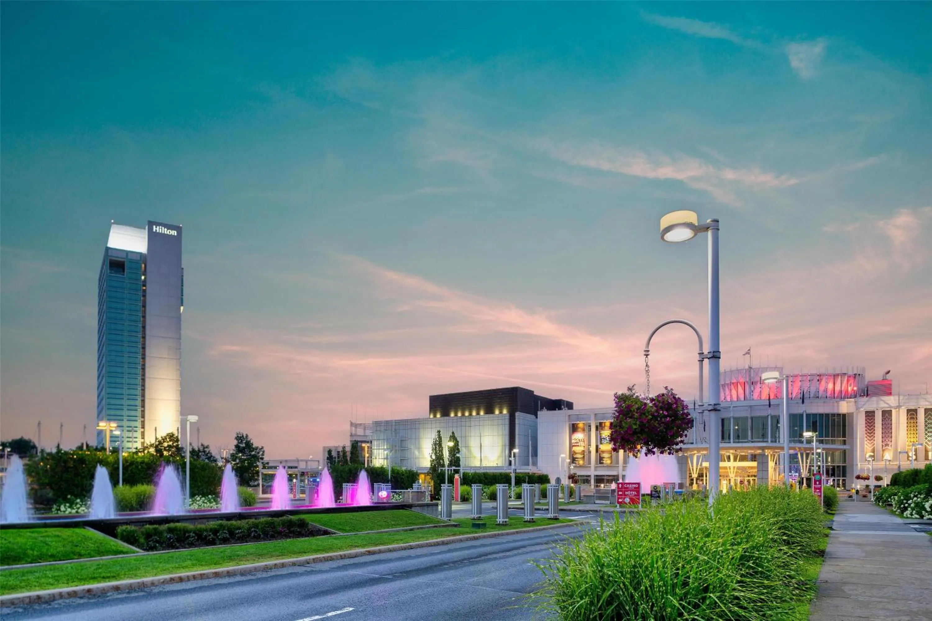 Property building in Hilton Lac-Leamy