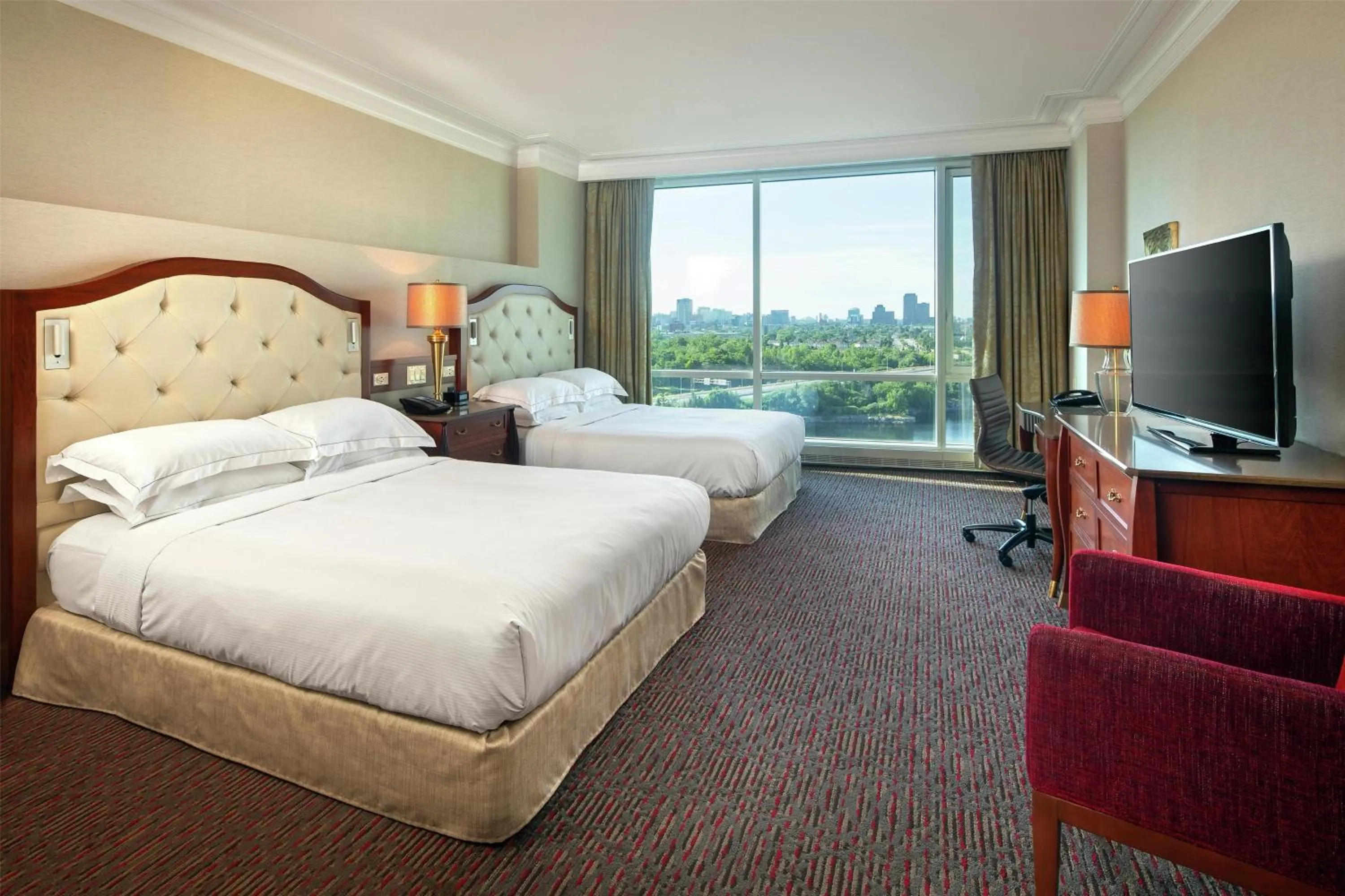 Bedroom, Bed in Hilton Lac-Leamy