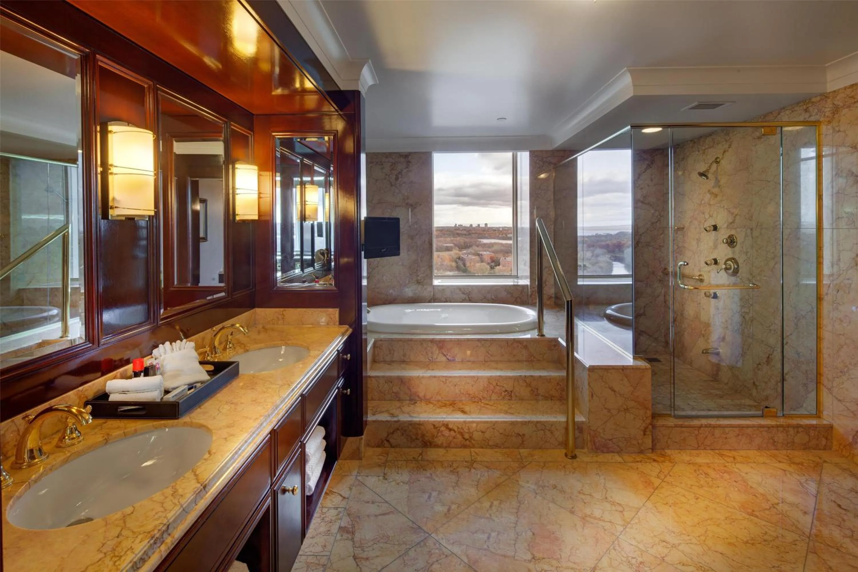 Bed in Hilton Lac-Leamy