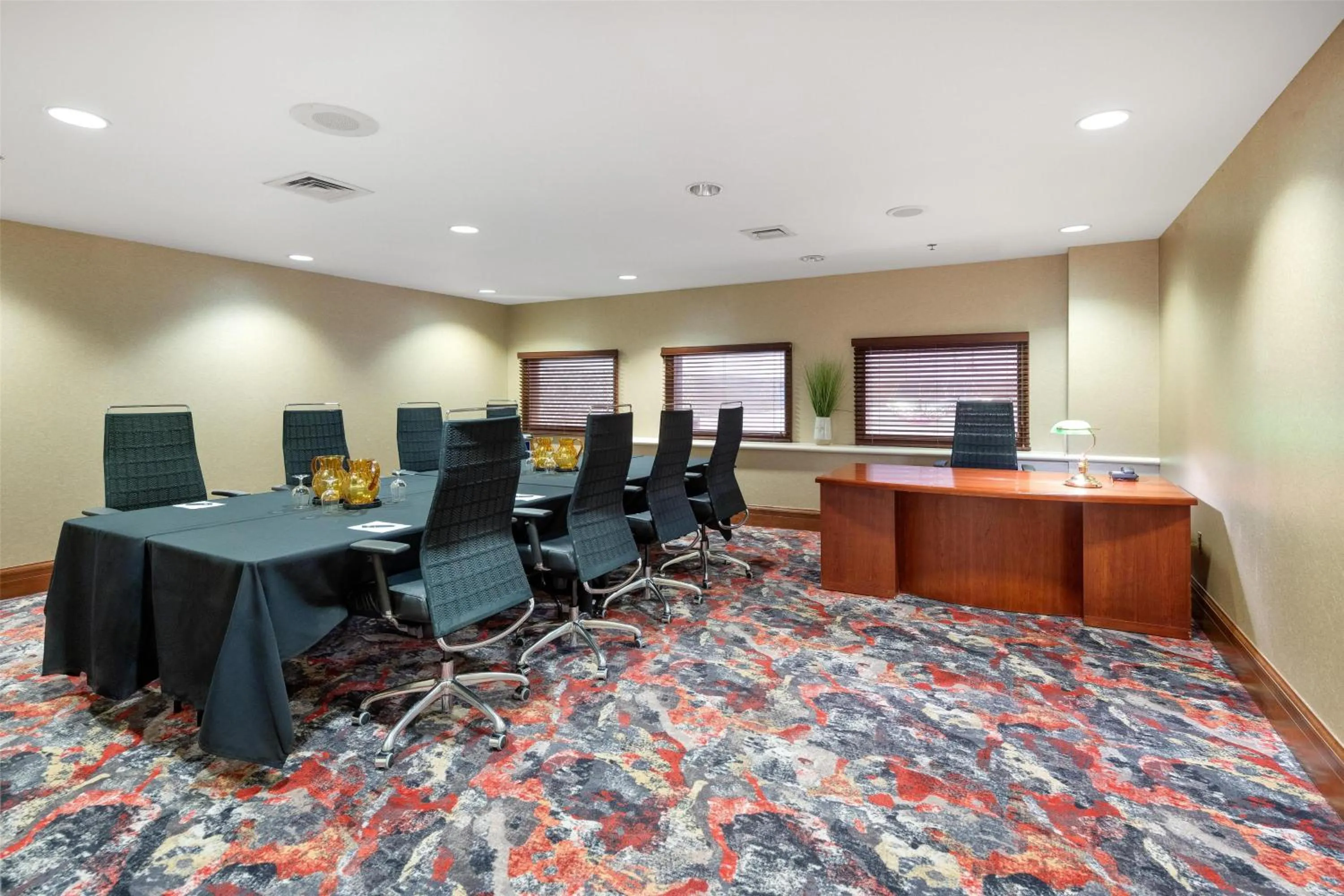 Meeting/conference room in Hilton Lac-Leamy