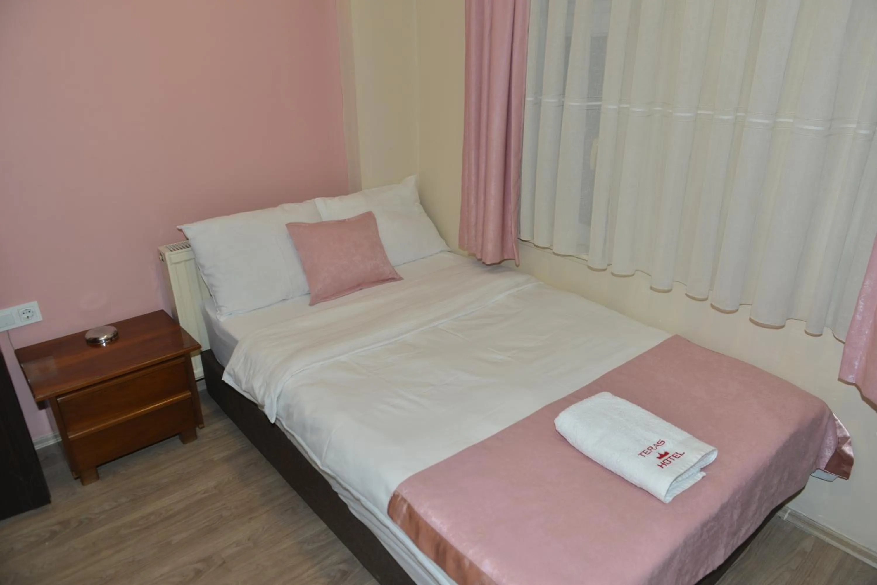 Photo of the whole room in Teras Hotel Kağıthane