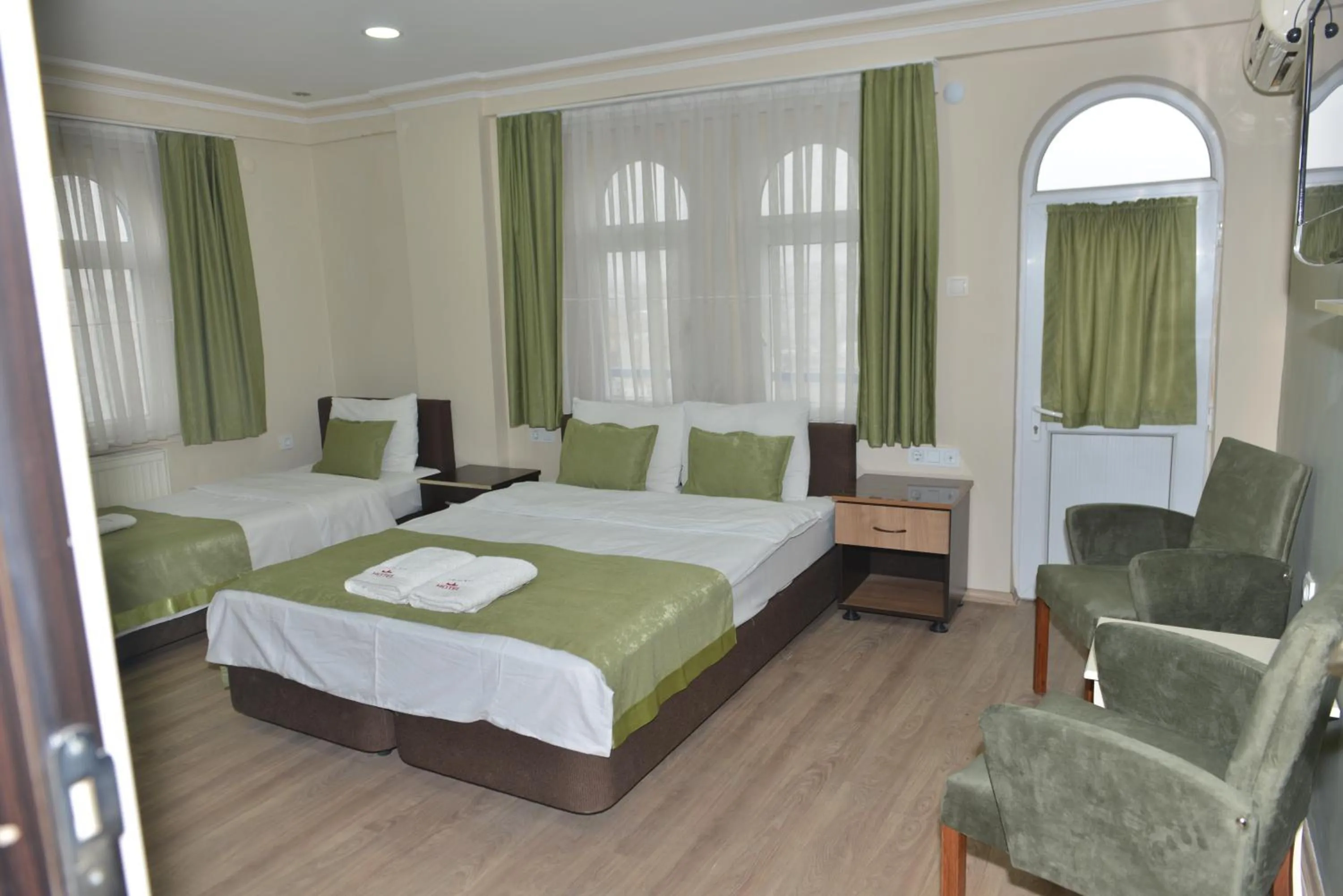 Photo of the whole room in Teras Hotel Kağıthane