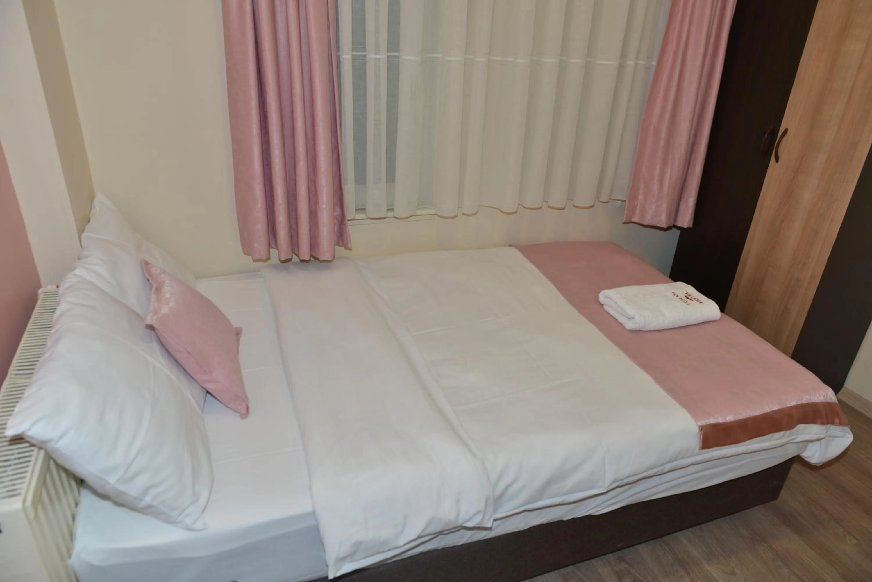 Photo of the whole room in Teras Hotel Kağıthane