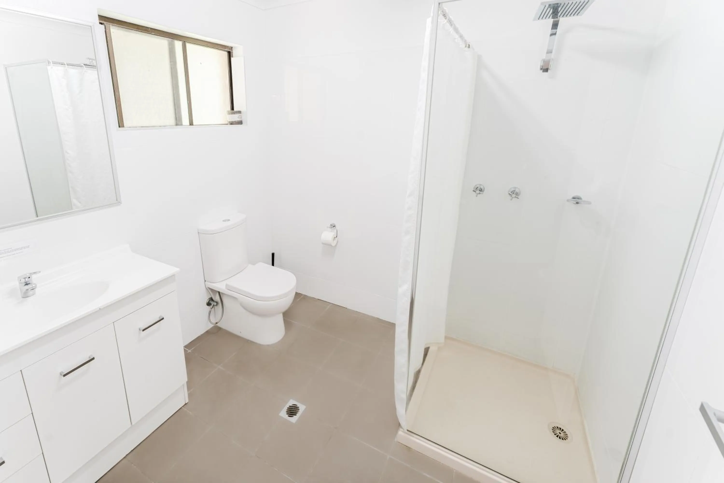 Bathroom in Country 2 Coast Motor Inn Coffs Harbour