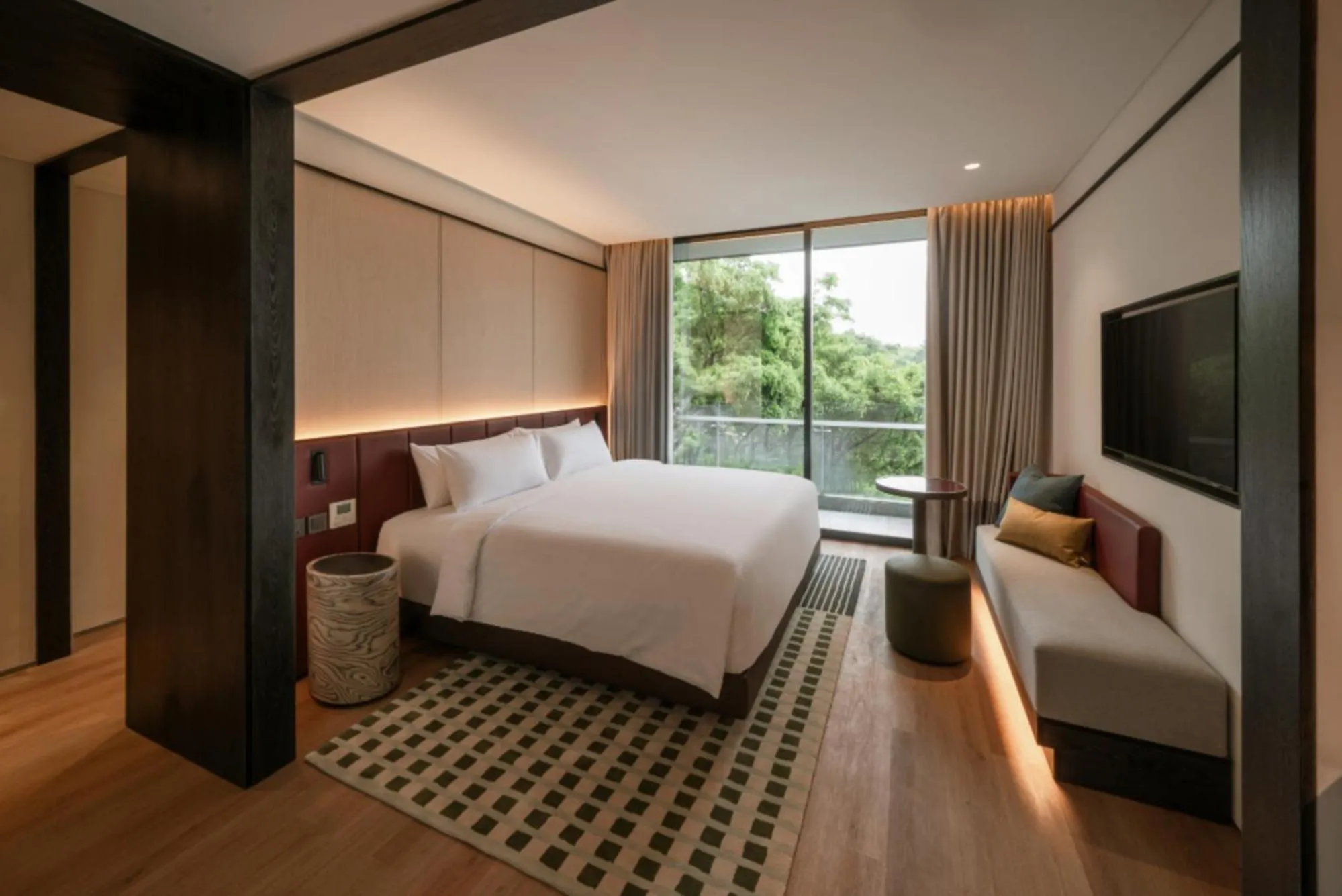 Bedroom, Bed in Hotel Neo+ Green Savana Sentul City