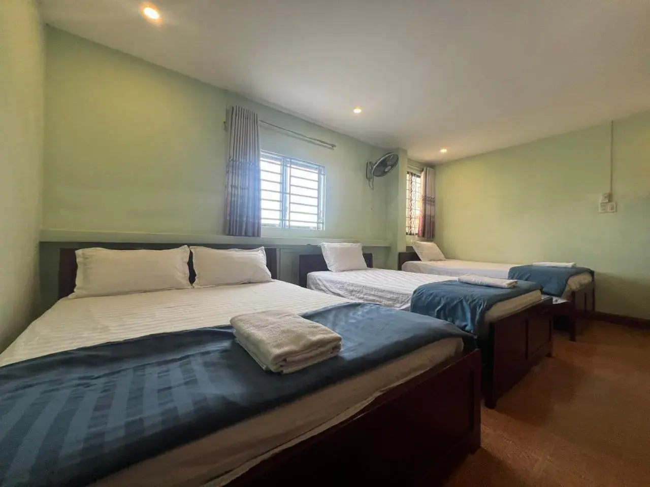 Bed in Kim Long Hotel Bed in Kim Long Hotel