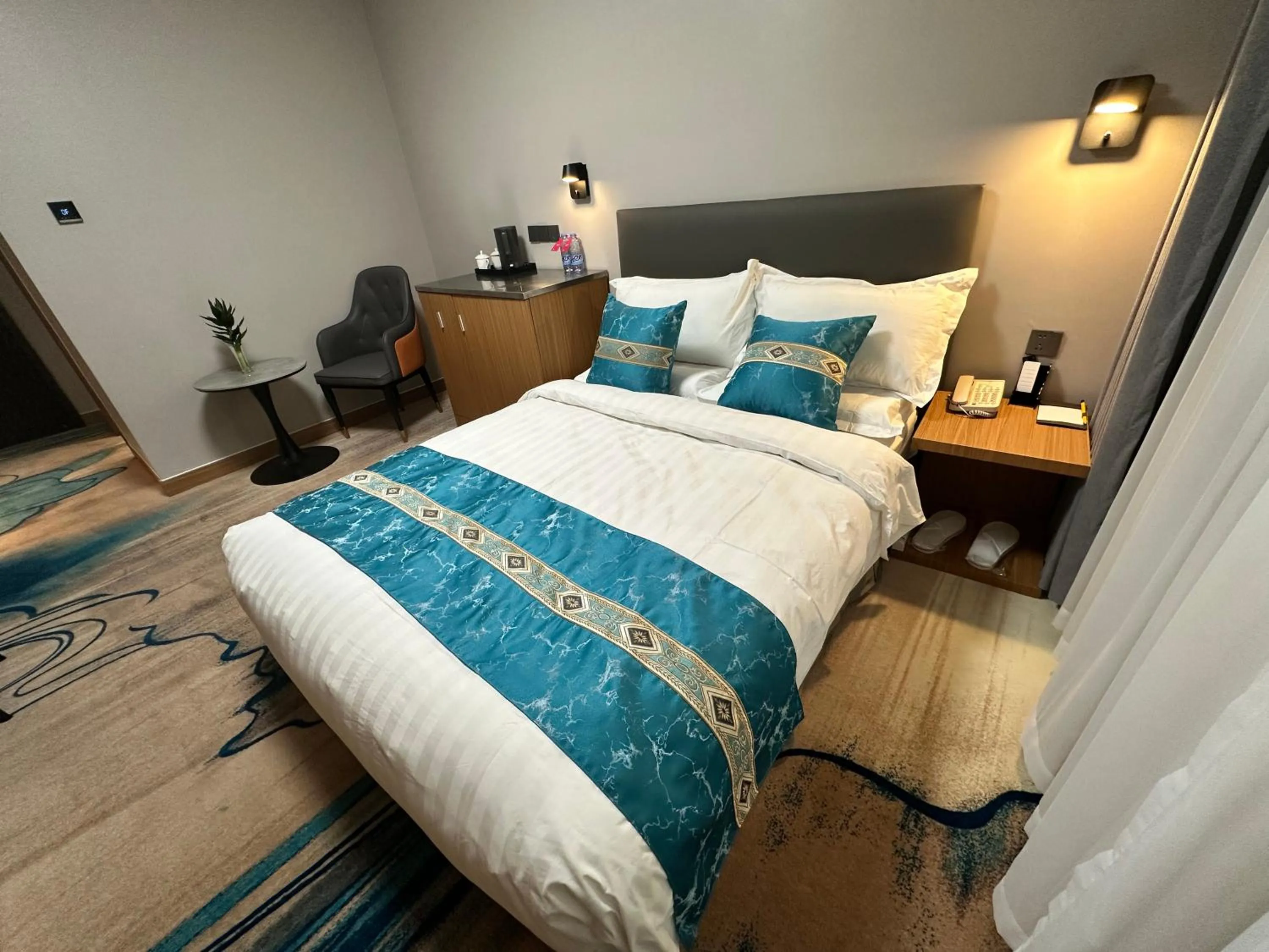 Bed in The North Garden Hotel Beijing Wangfujing