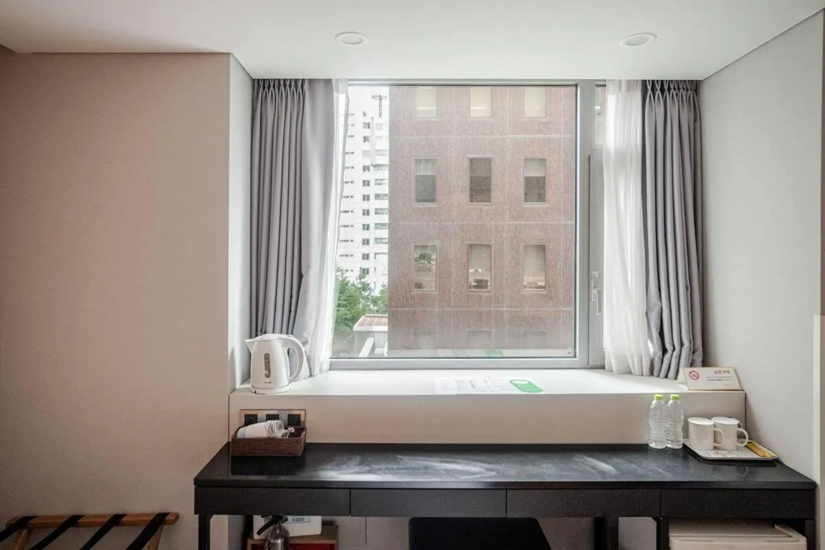 New Seoul Hotel Myeongdong