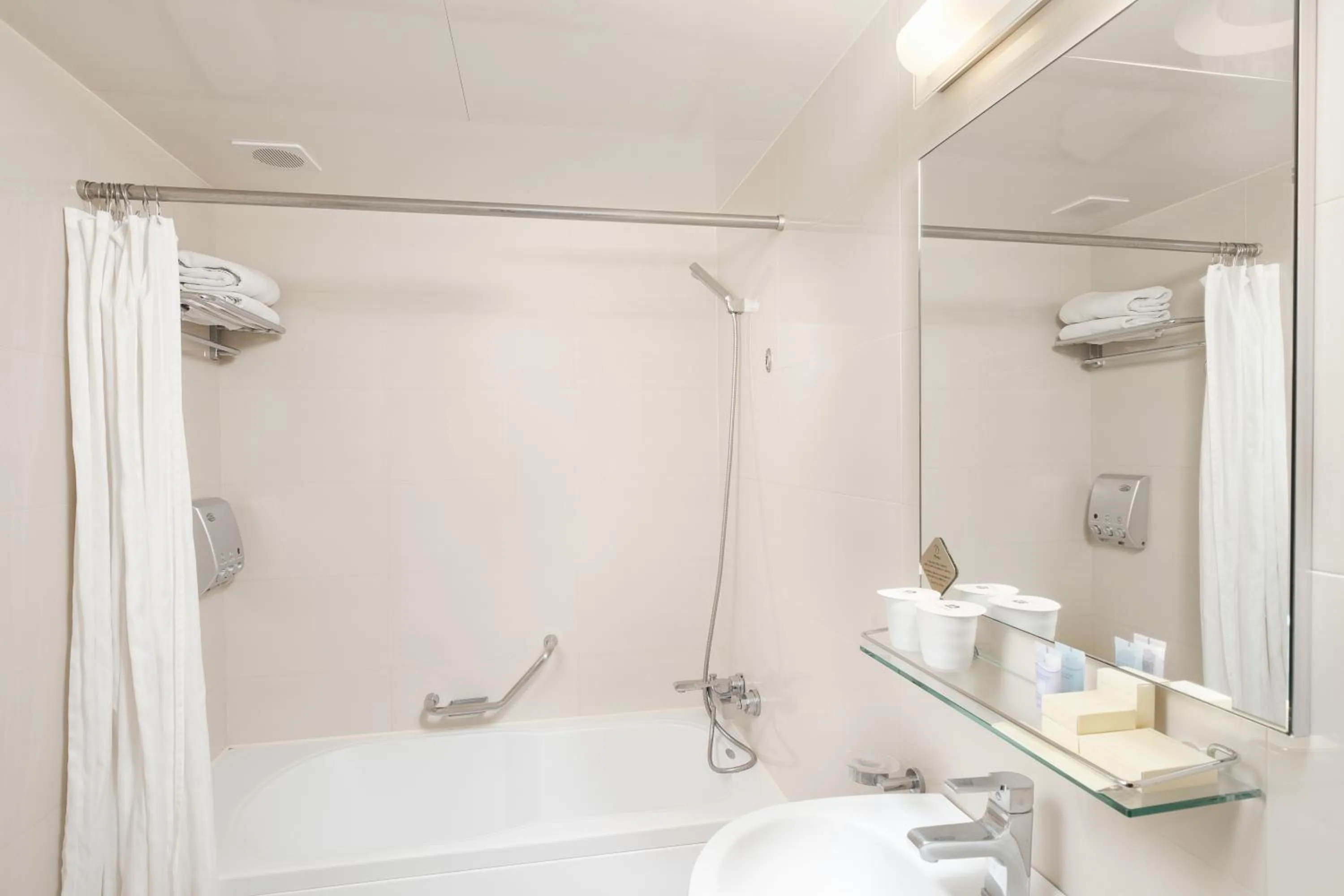 New Seoul Hotel Myeongdong