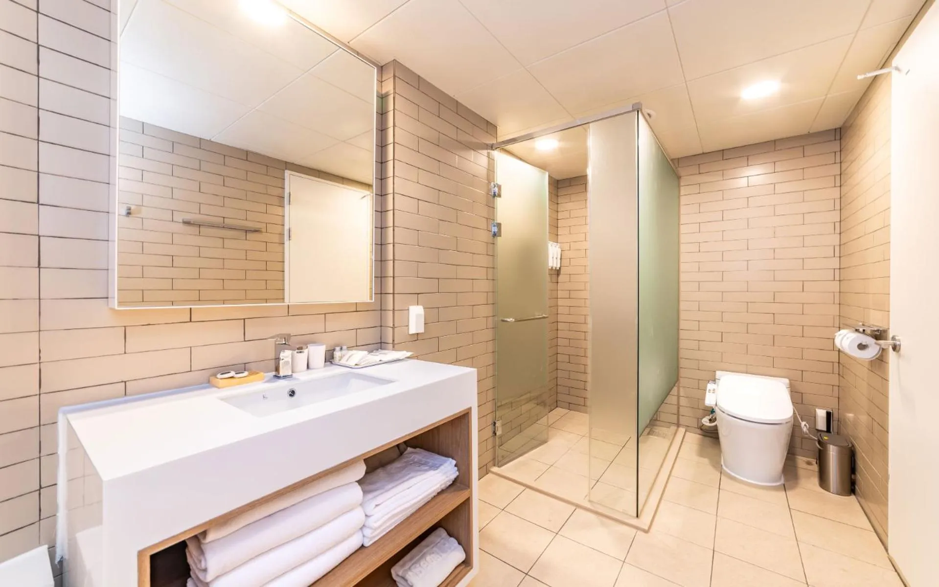 New Seoul Hotel Myeongdong