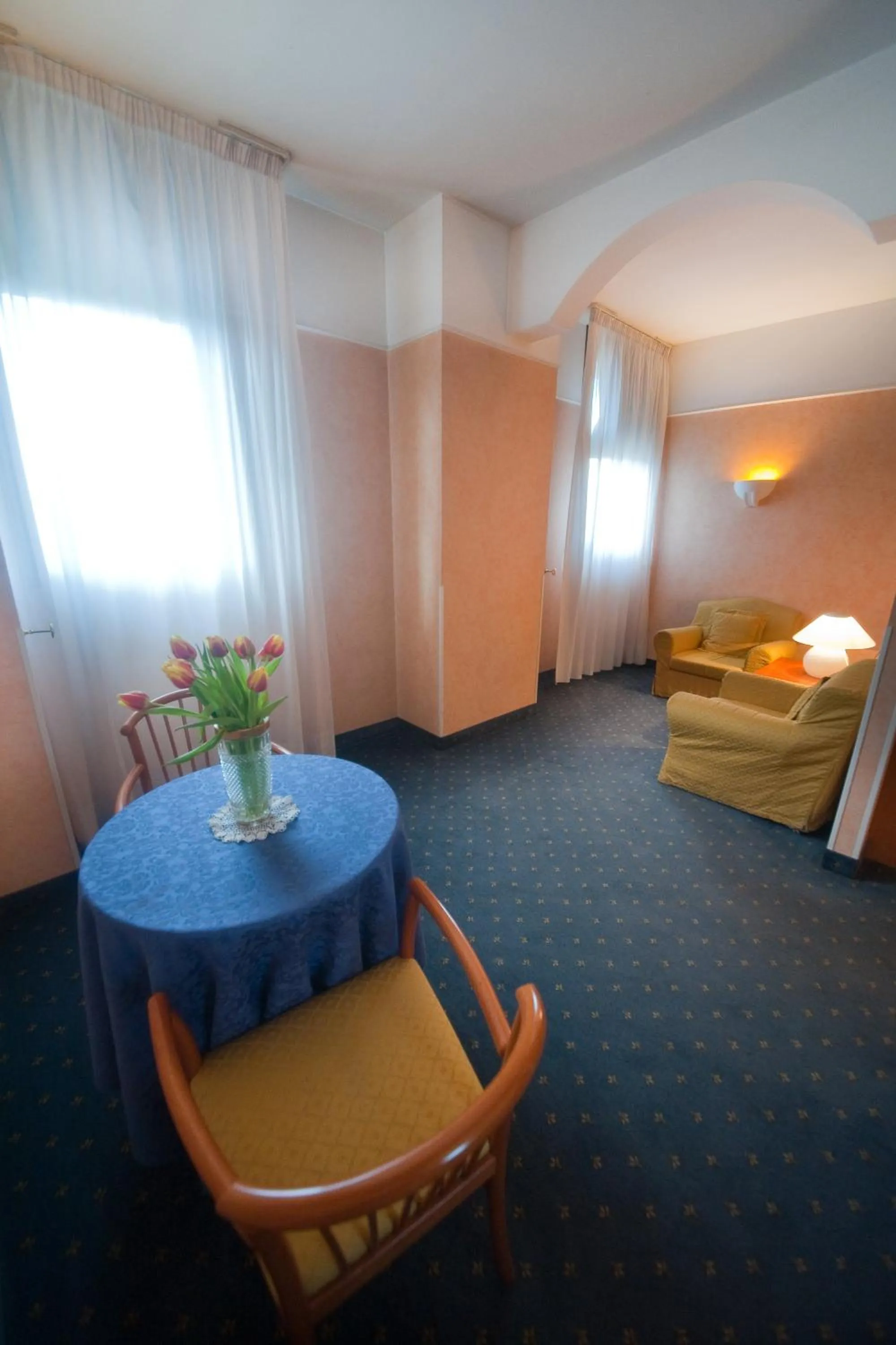 Living room, Bed in Hotel Le Sorgenti