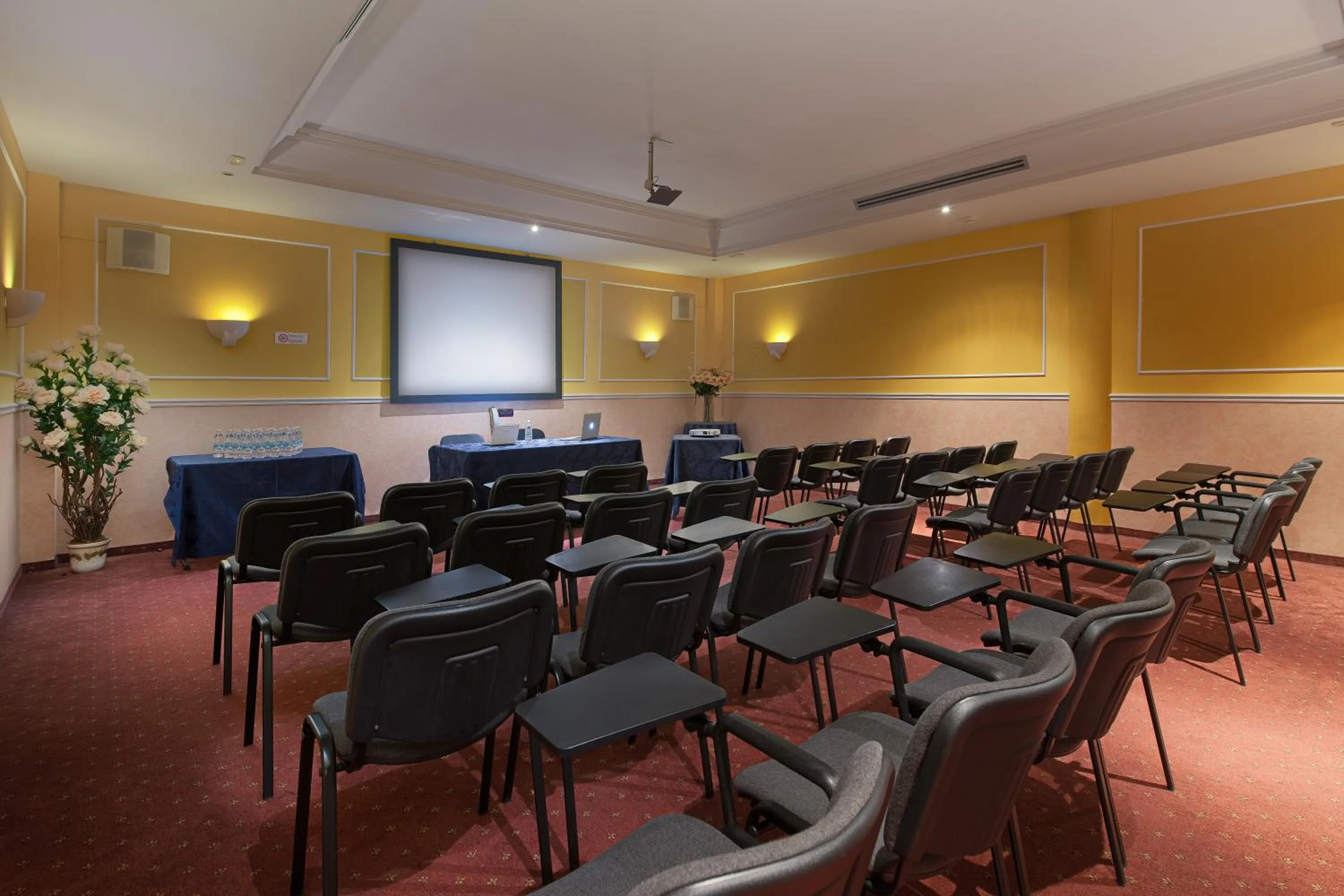 Business facilities in Hotel Le Sorgenti