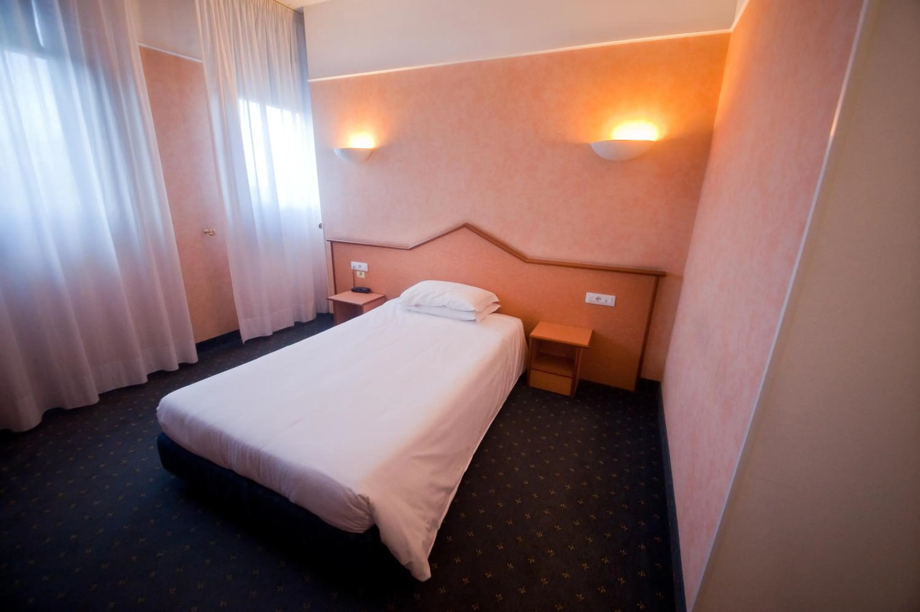 Photo of the whole room, Bed in Hotel Le Sorgenti