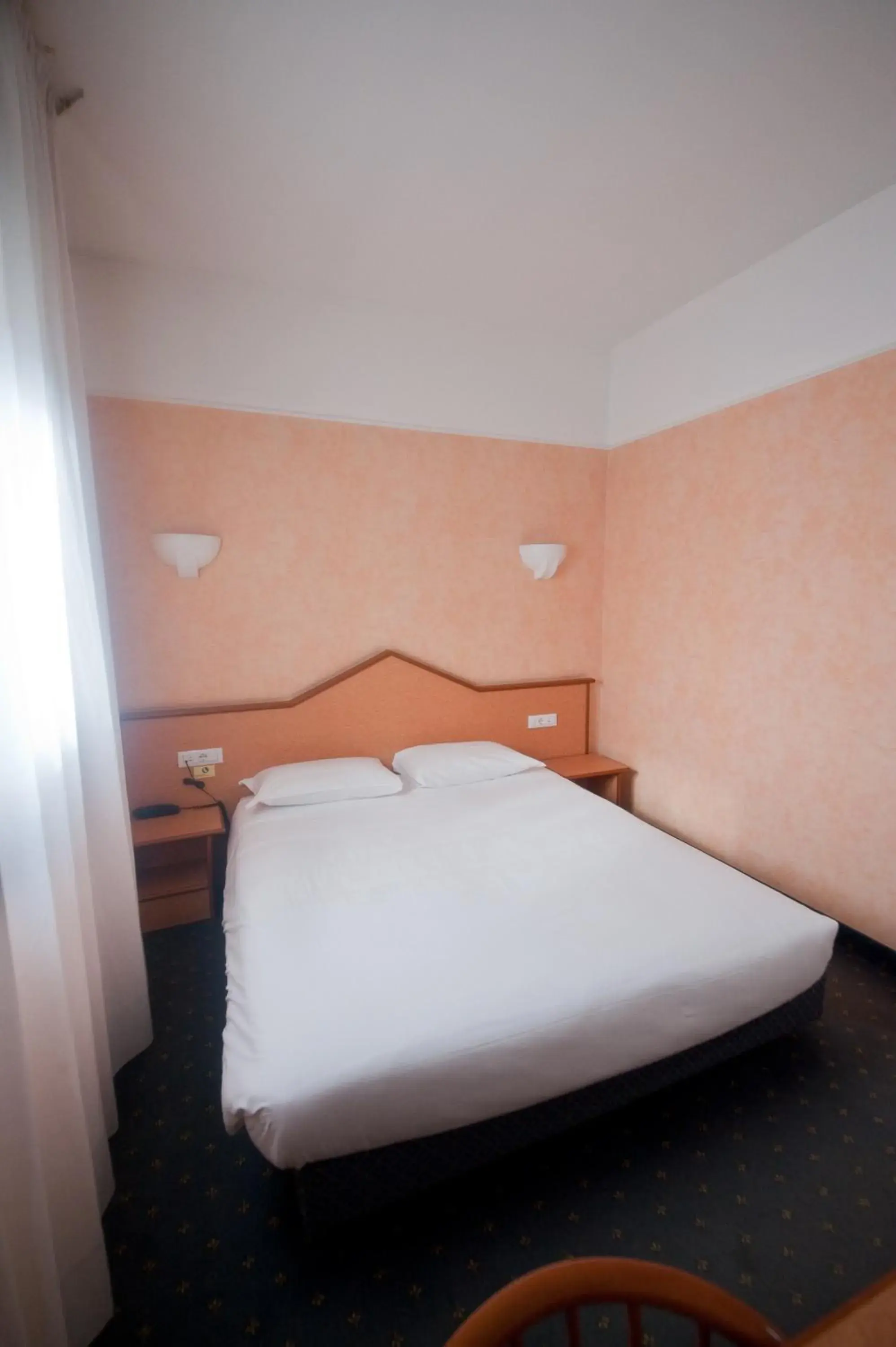 Bed in Hotel Le Sorgenti Bed in Hotel Le Sorgenti