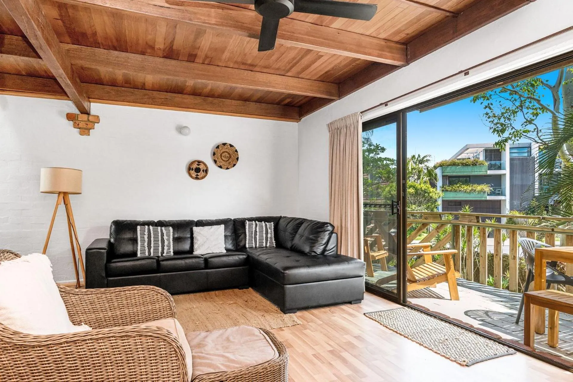 Palm View Loft - Gilmore Court 4 - 34 Lawson Street