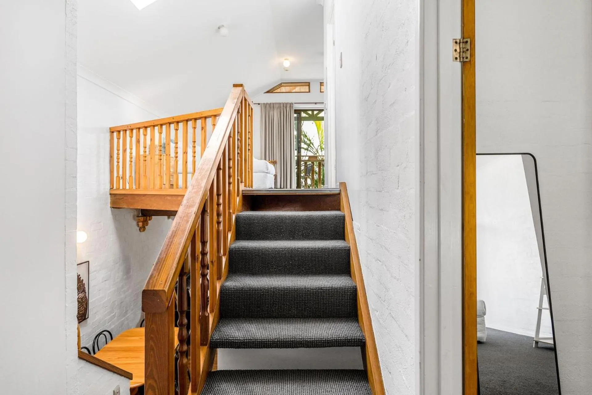 Palm View Loft - Gilmore Court 4 - 34 Lawson Street