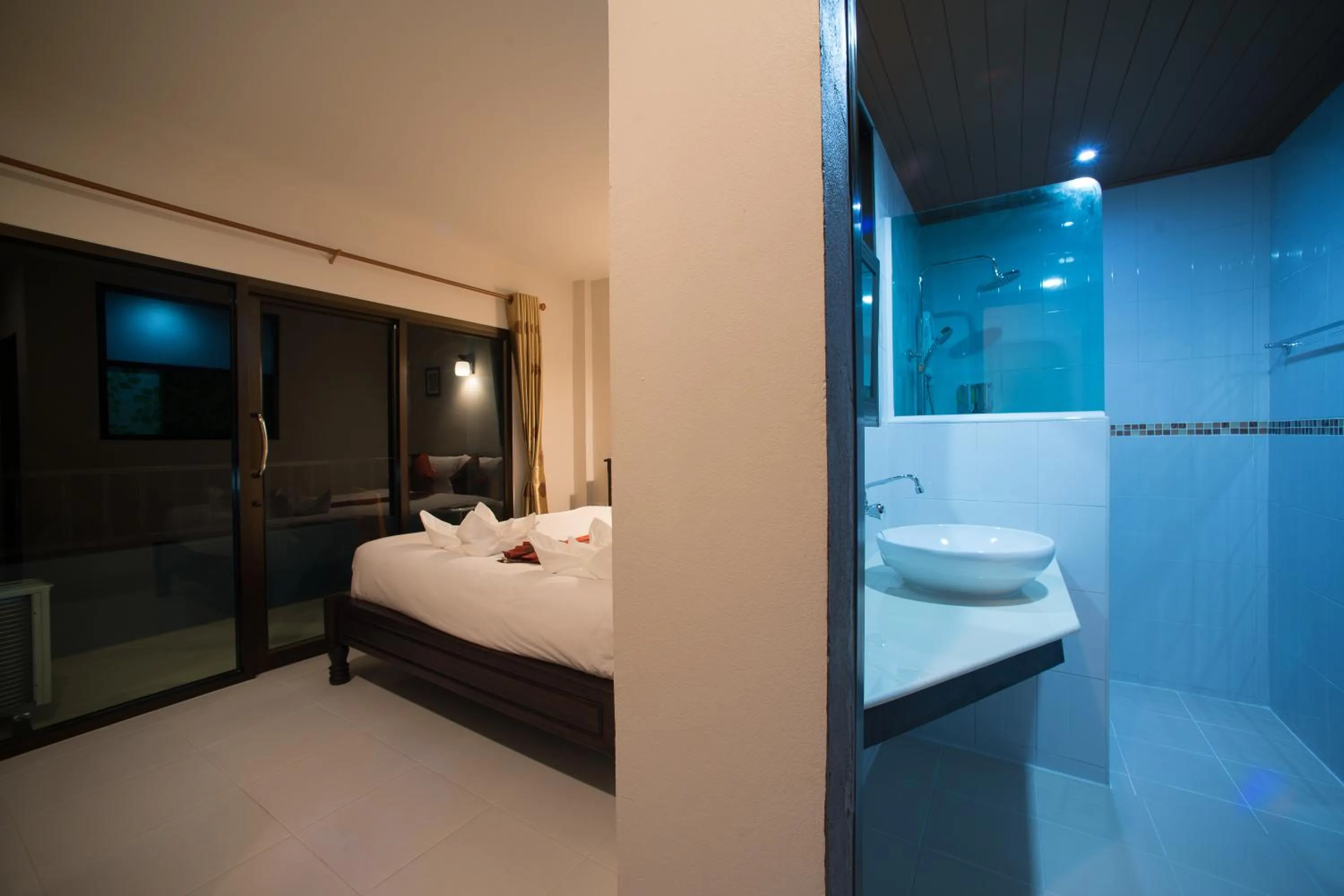 View (from property/room), Bed in Srichada Hotel Khaolak - SHA Extra Plus