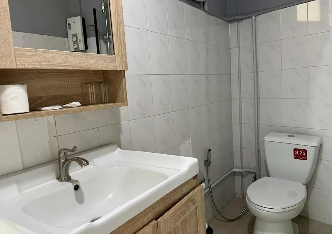 Toilet in Srichada Hotel Khaolak - SHA Extra Plus