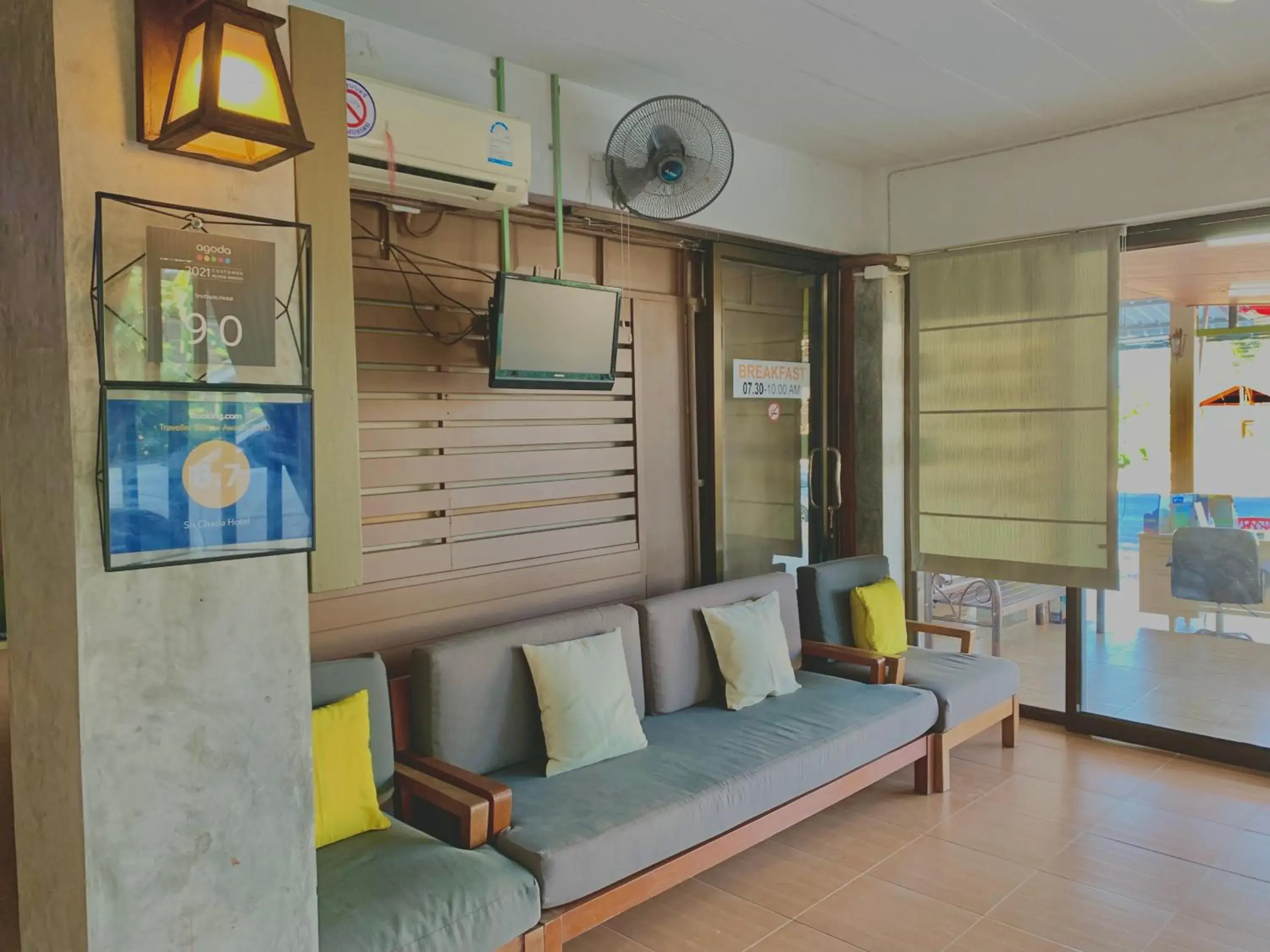 Lobby or reception in Srichada Hotel Khaolak - SHA Extra Plus Lobby or reception in Srichada Hotel Khaolak - SHA Extra Plus