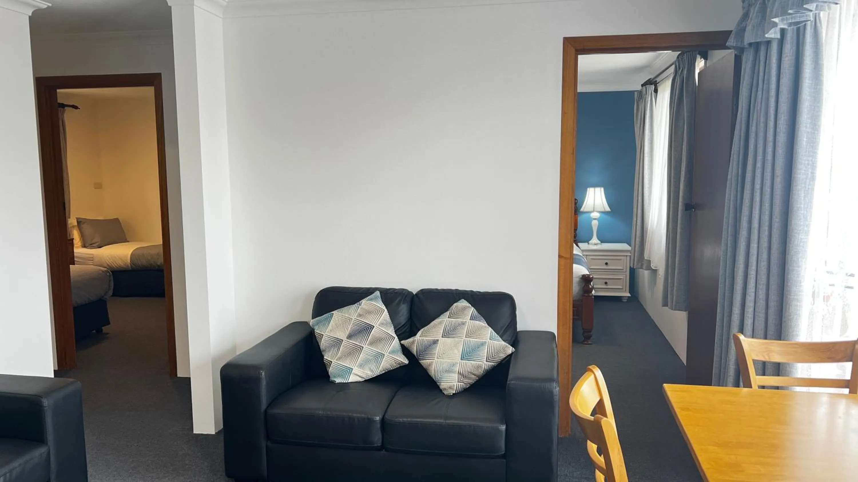 Bed in Regatta Point Tavern & Holiday Villas