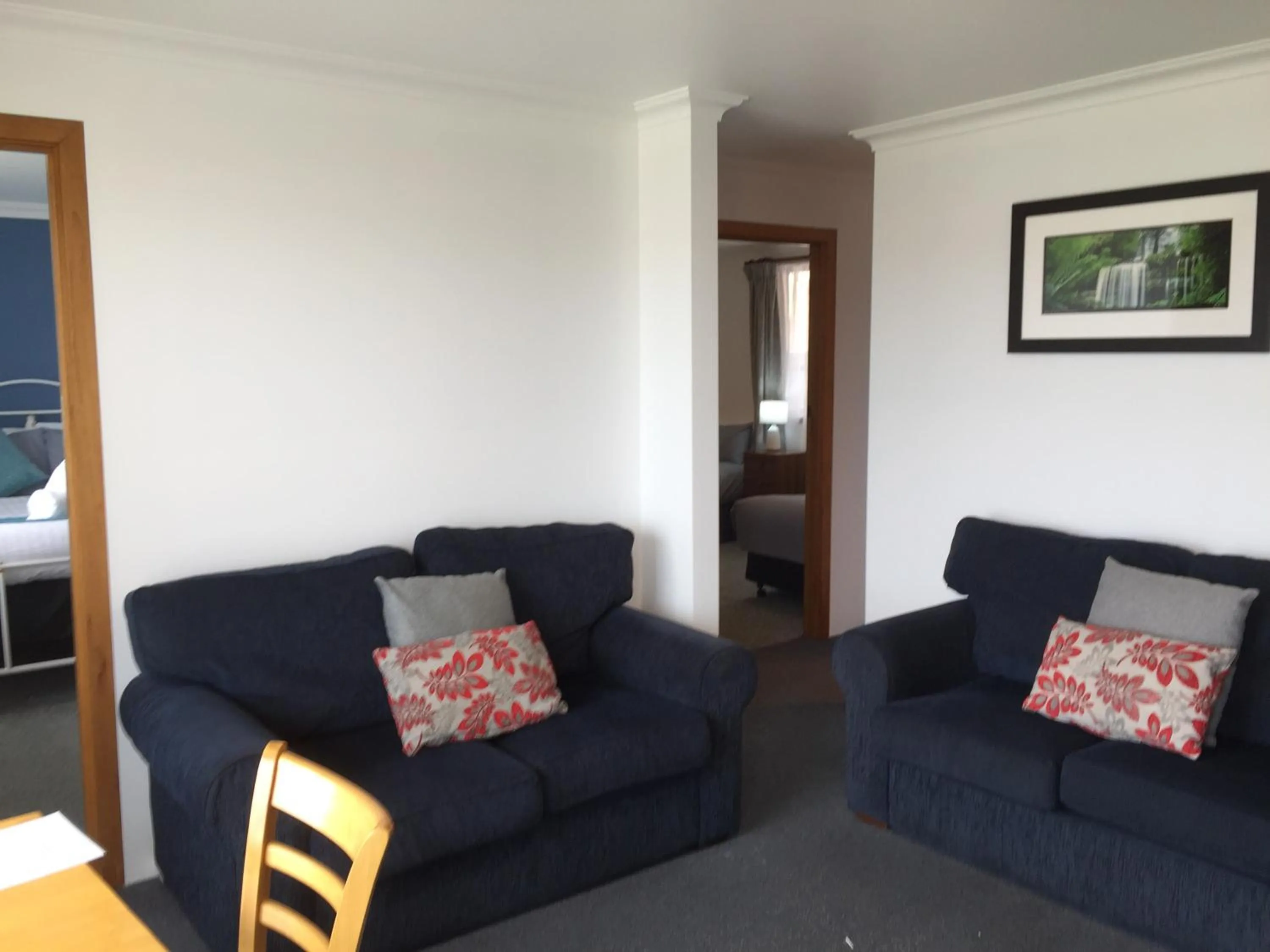 Regatta Point Tavern & Holiday Villas