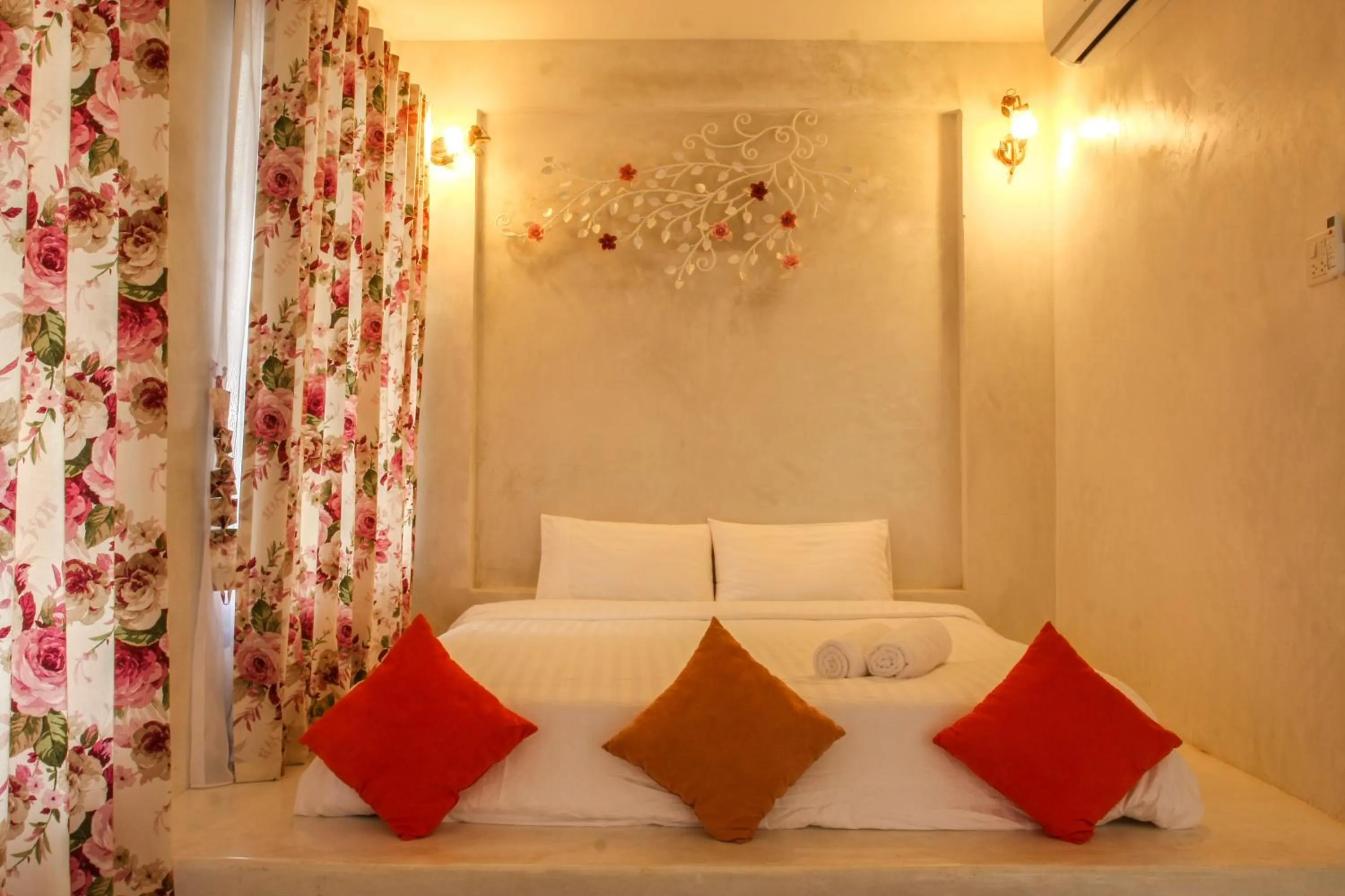 Bed in Laemsing Whitehouse Resort