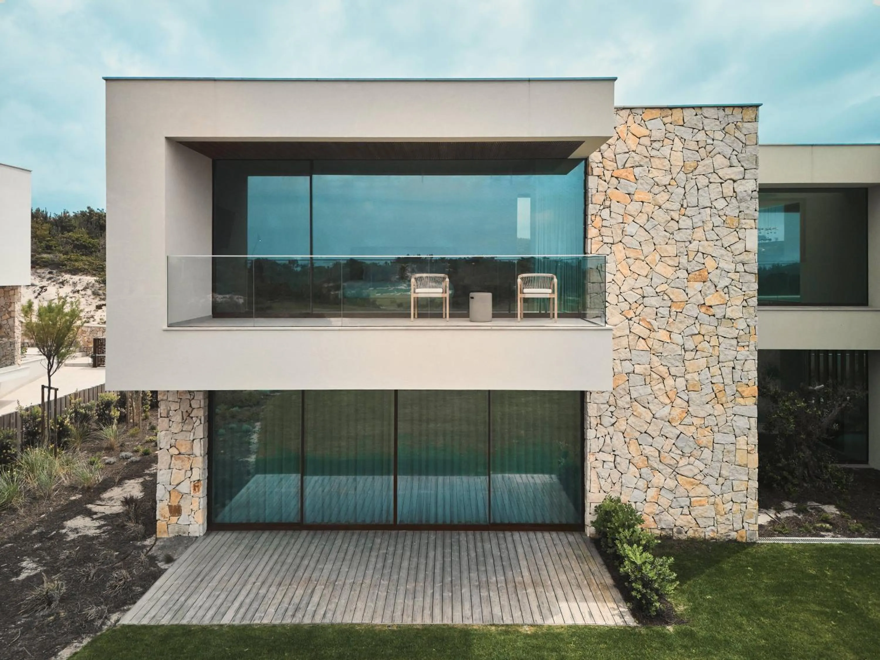 Facade/entrance in West Cliffs Ocean and Golf Resort