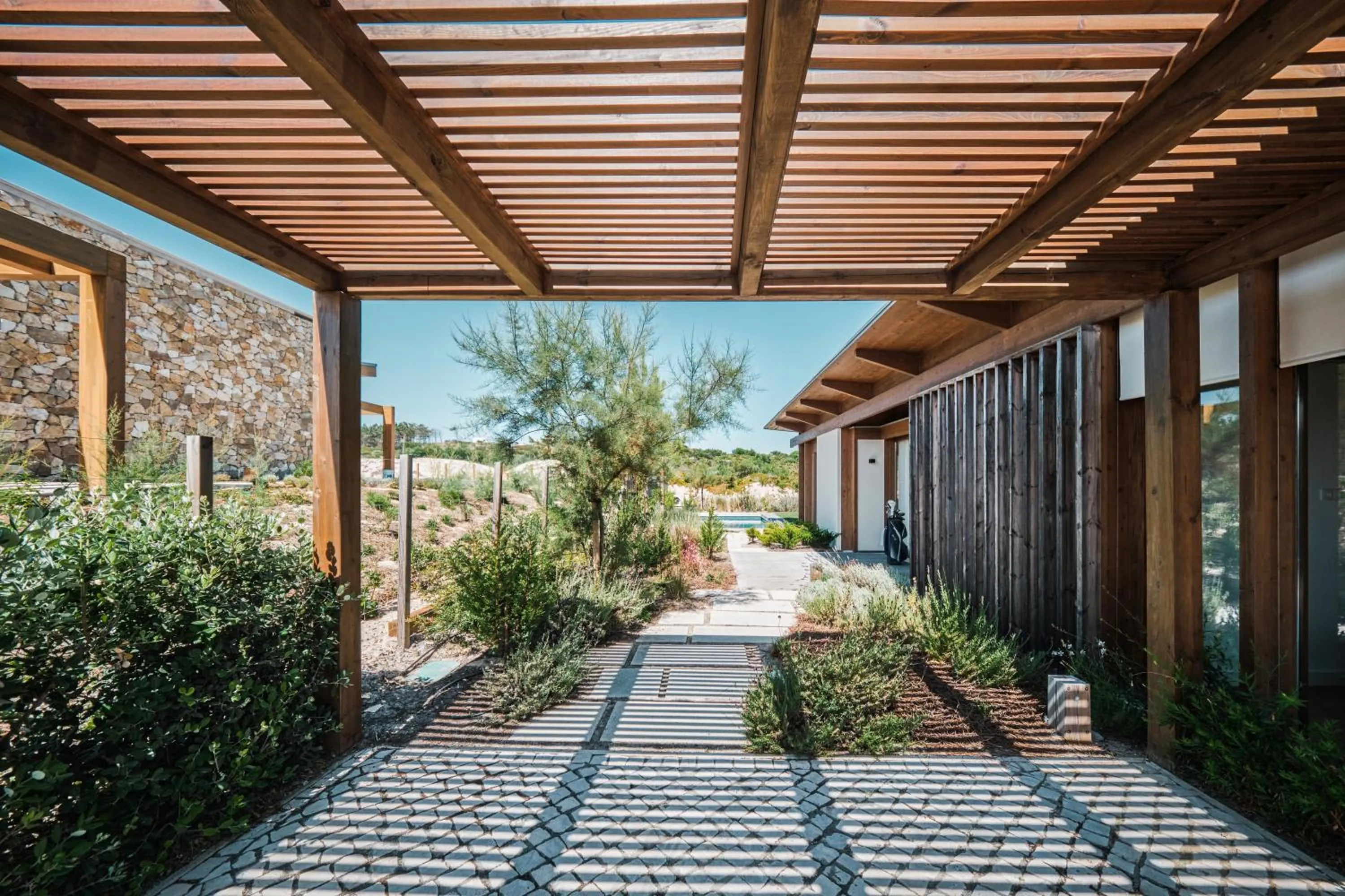 Parking in West Cliffs Ocean and Golf Resort